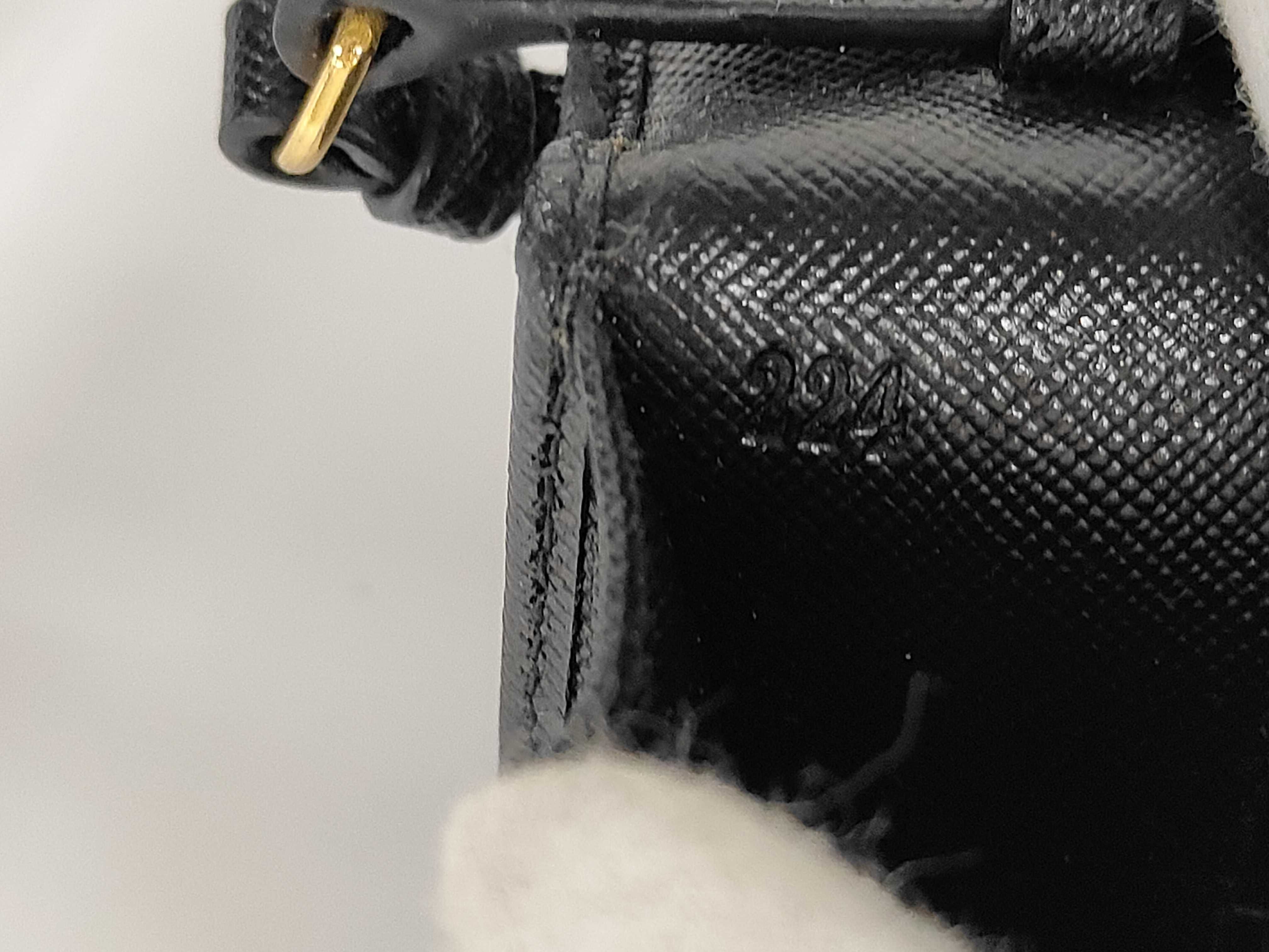 Saffiano Ribbon Chain Wallet Black Shoulder Bag — view 12
