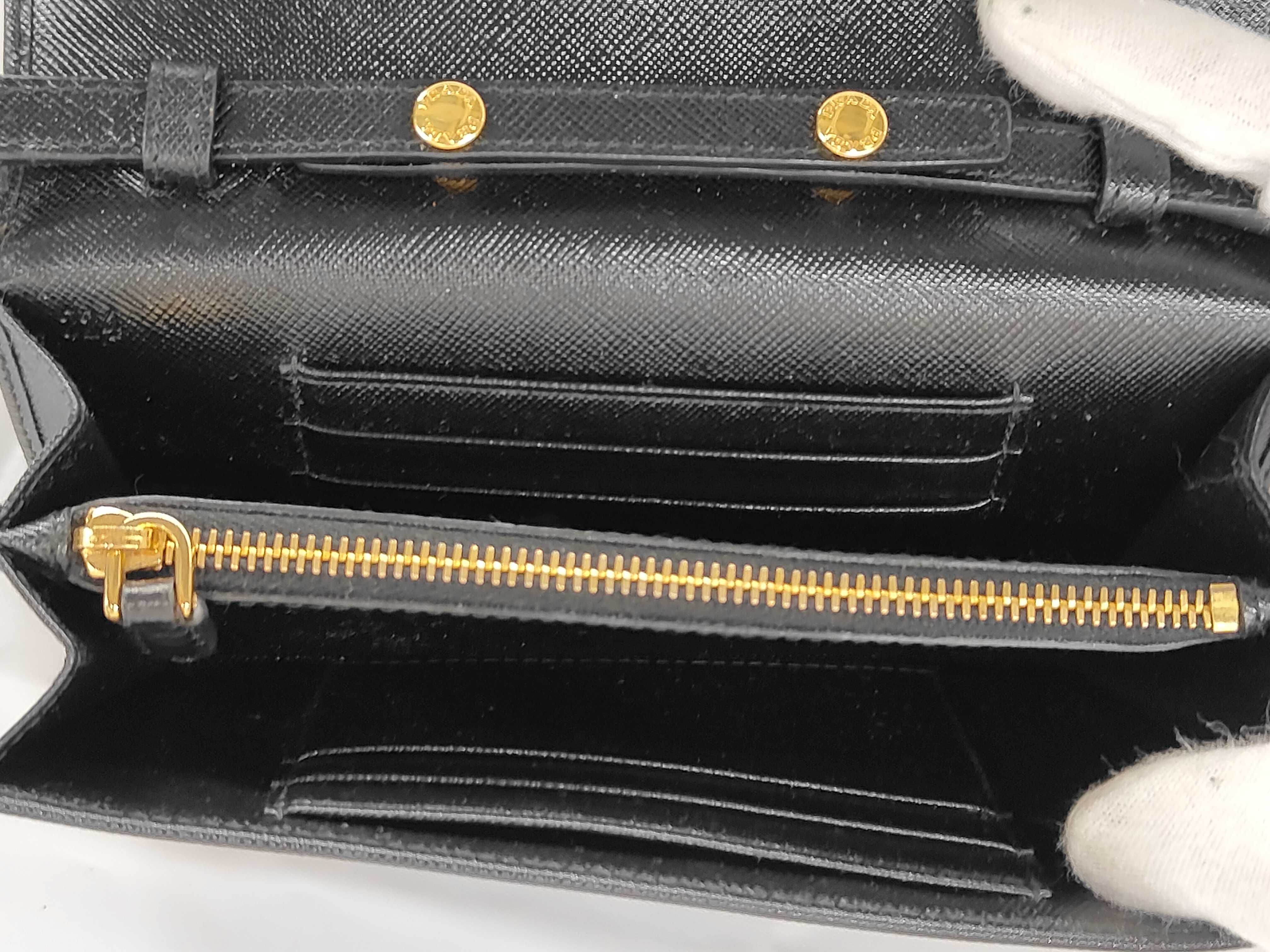 Saffiano Ribbon Chain Wallet Black Shoulder Bag — view 9