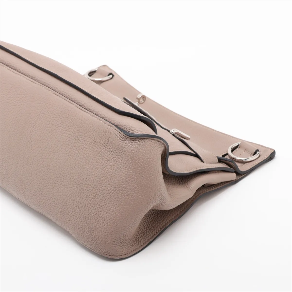 Jypsiere 34, Taurillon Clemence leather, Turtledove Grey, Silver hardware O: 2011 — view 3
