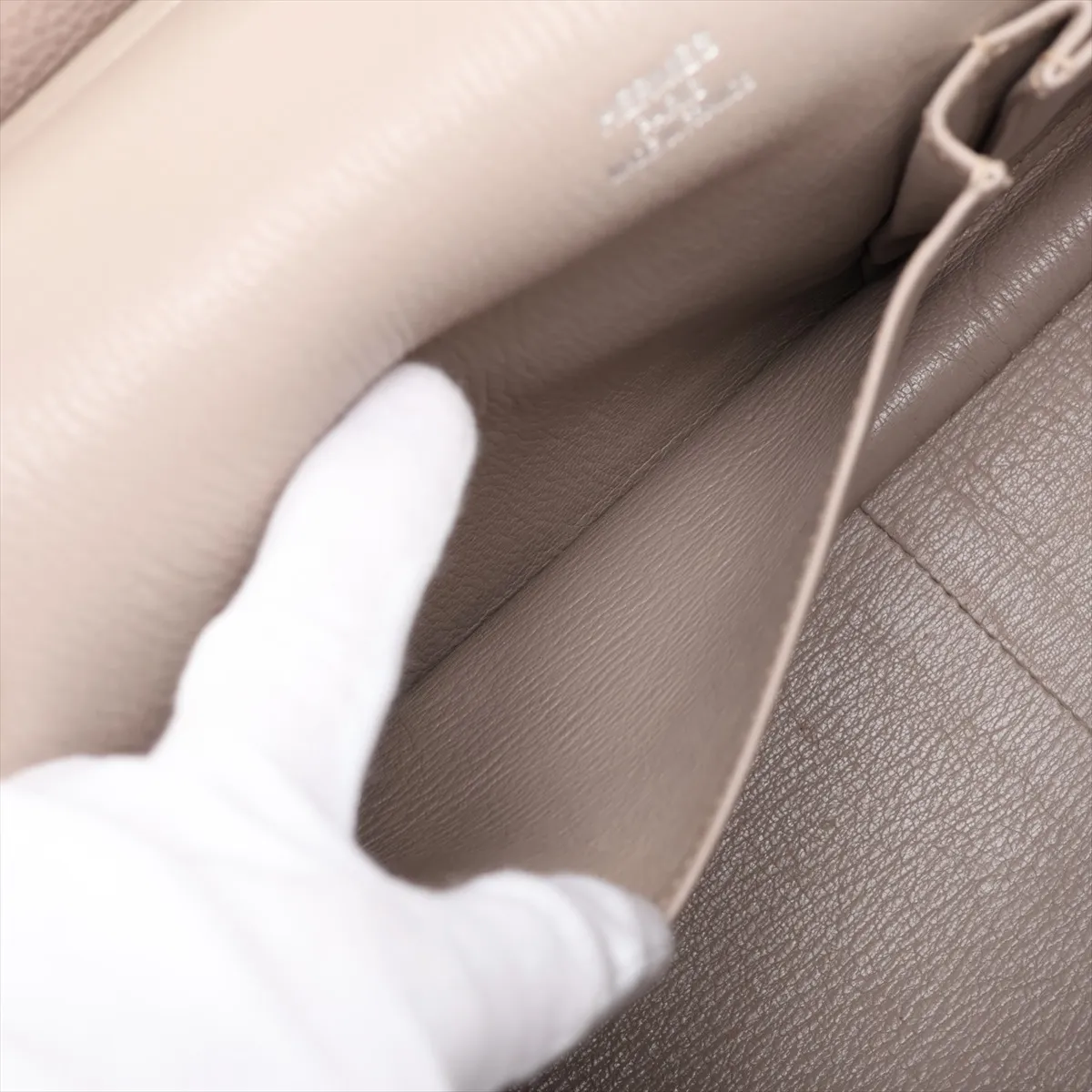 Jypsiere 34, Taurillon Clemence leather, Turtledove Grey, Silver hardware O: 2011 — view 8