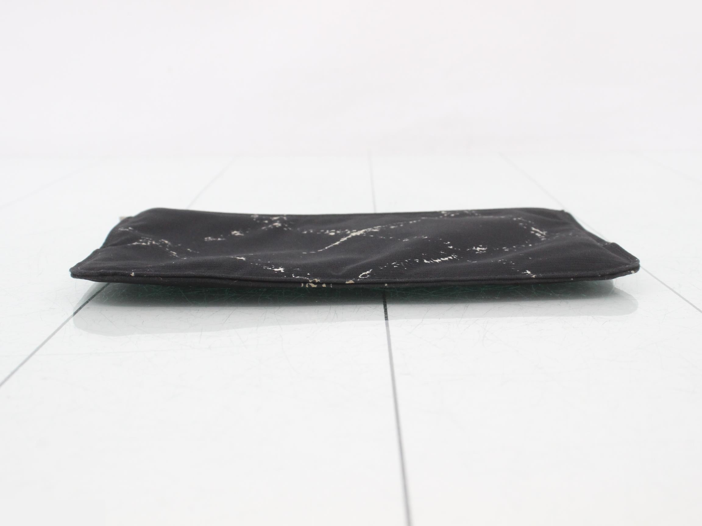 New Travel Line (Bags) and Pouches — view 3