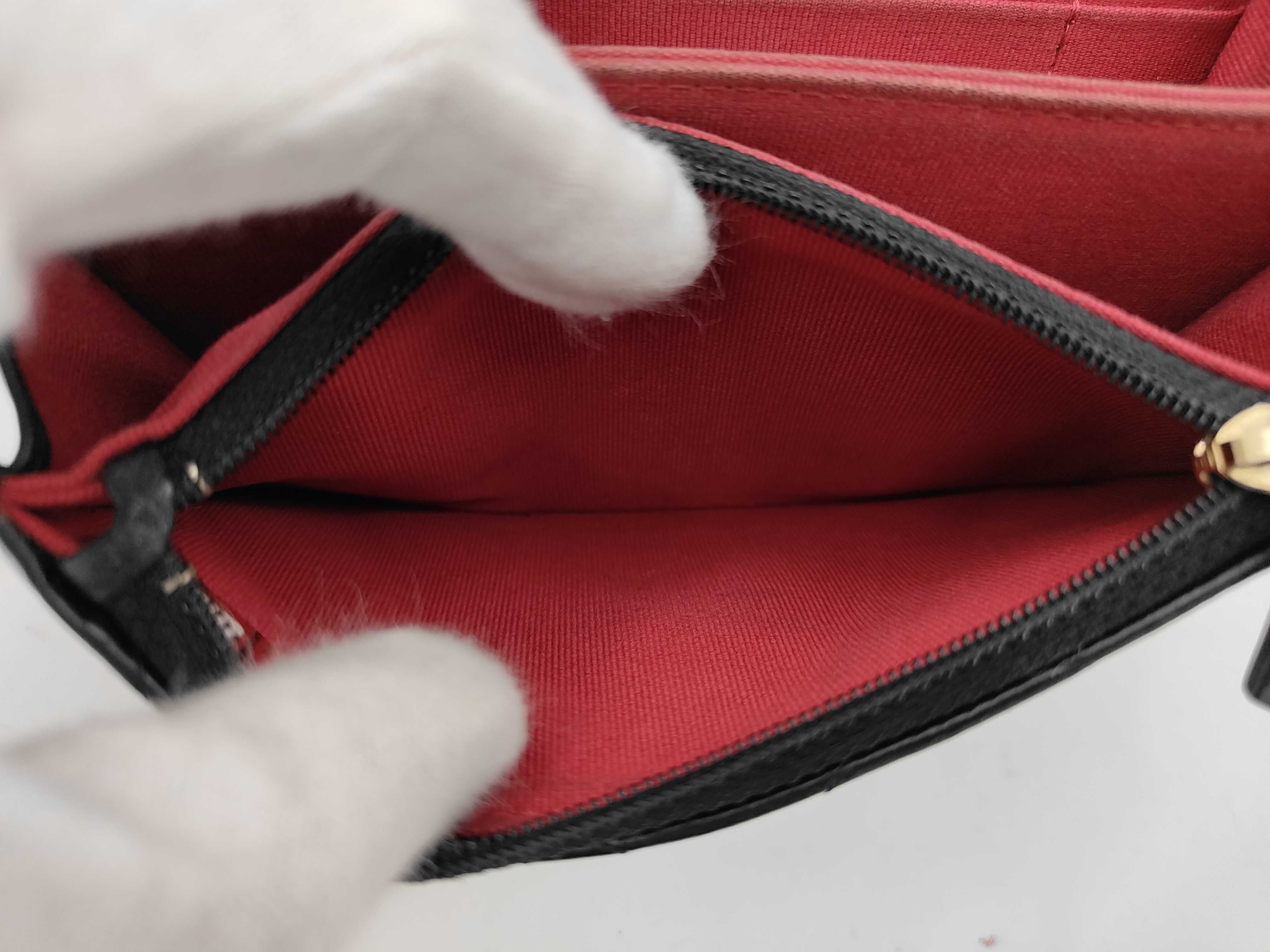 Matelassé Chain Shoulder Bag — view 9
