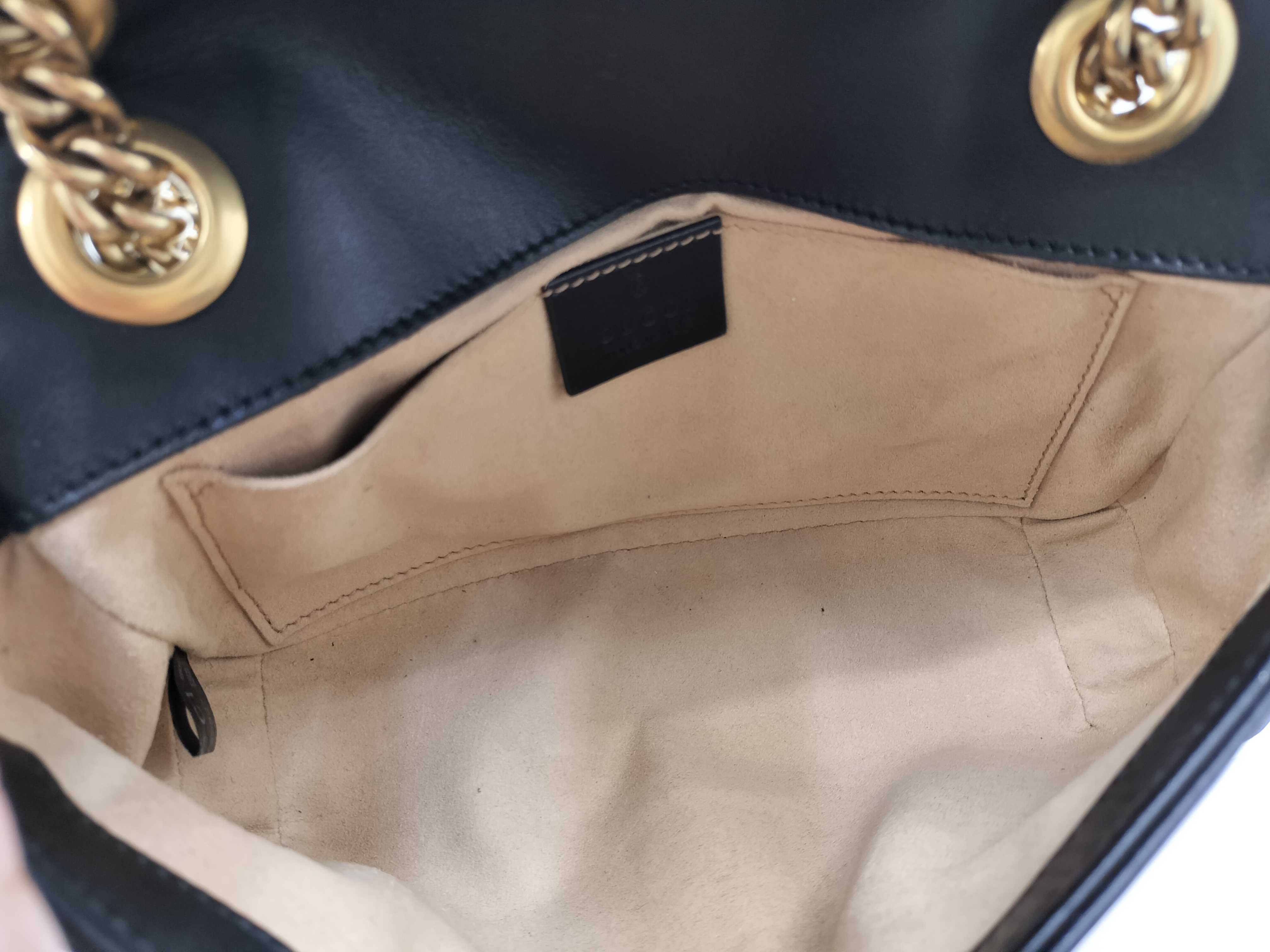 GG Marmont Shoulder Bag, Leather, Black Shoulder Bag — view 10