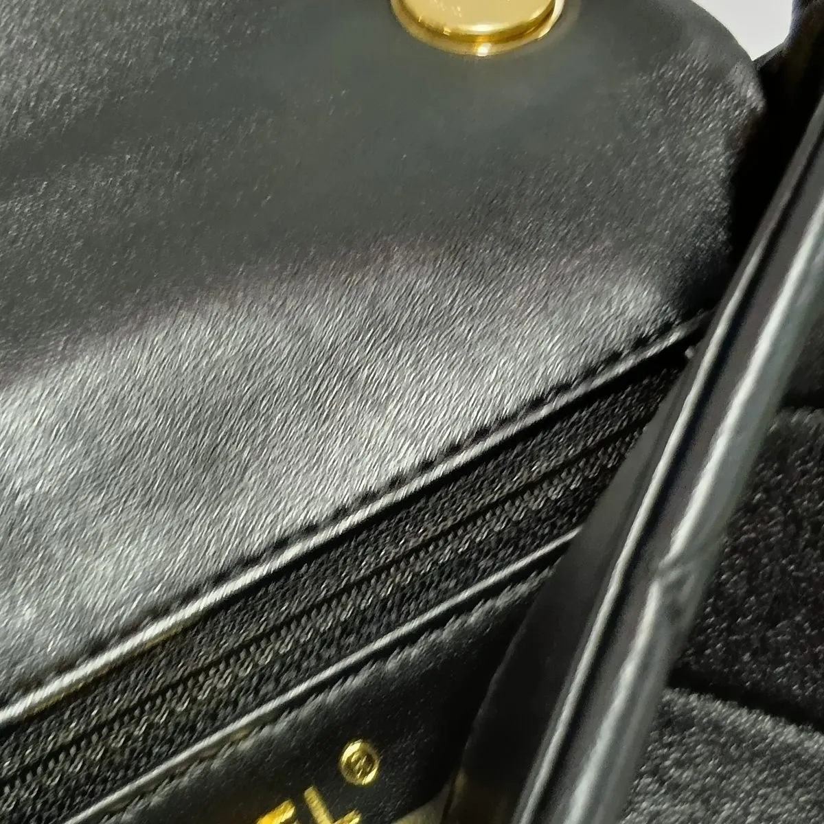 Matelassé Lambskin Chain Shoulder Bag, Black with Gold Hardware, ATHH1T9L, Random Plate — view 13
