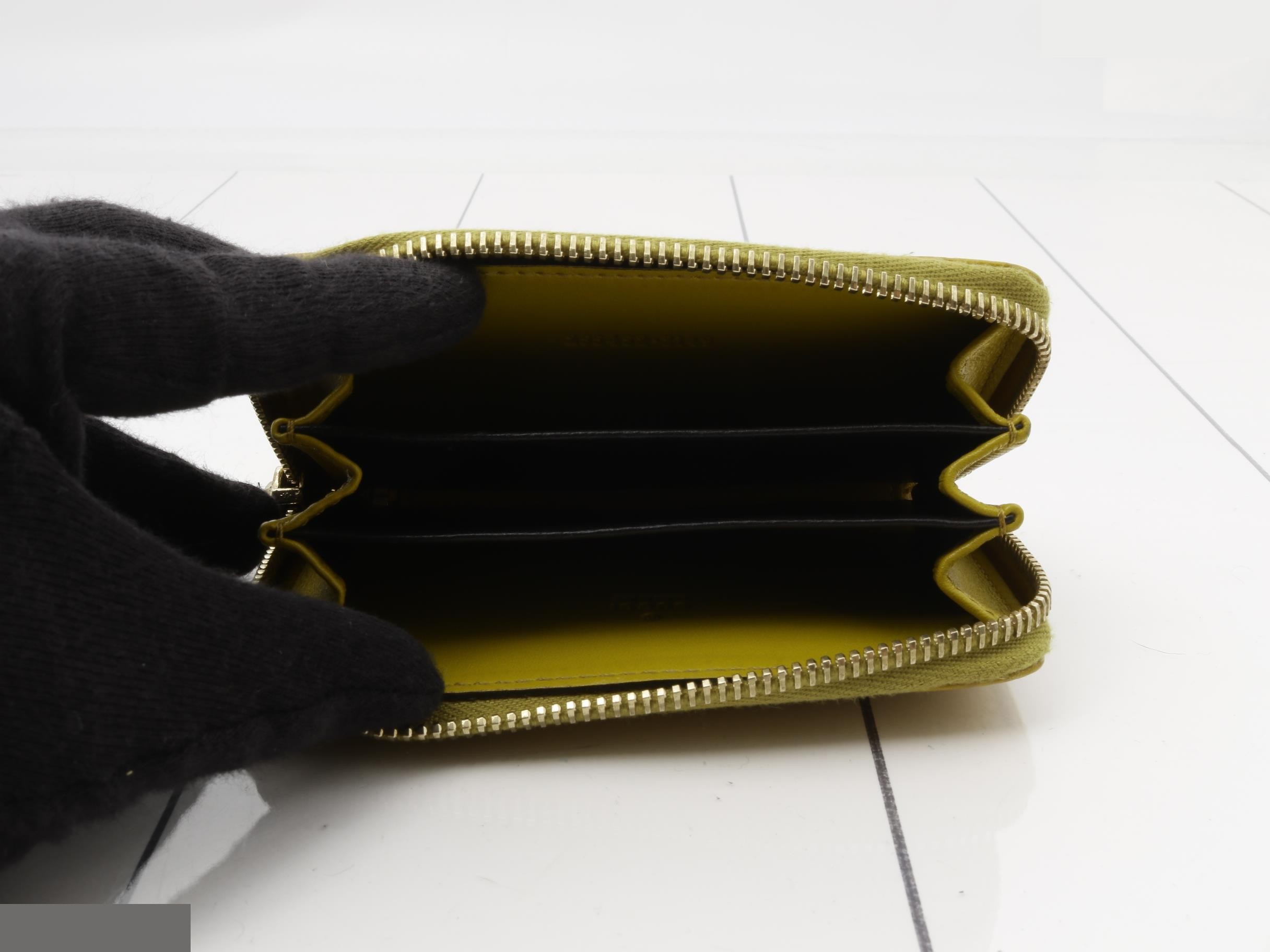 Microguccissima coin case — view 4