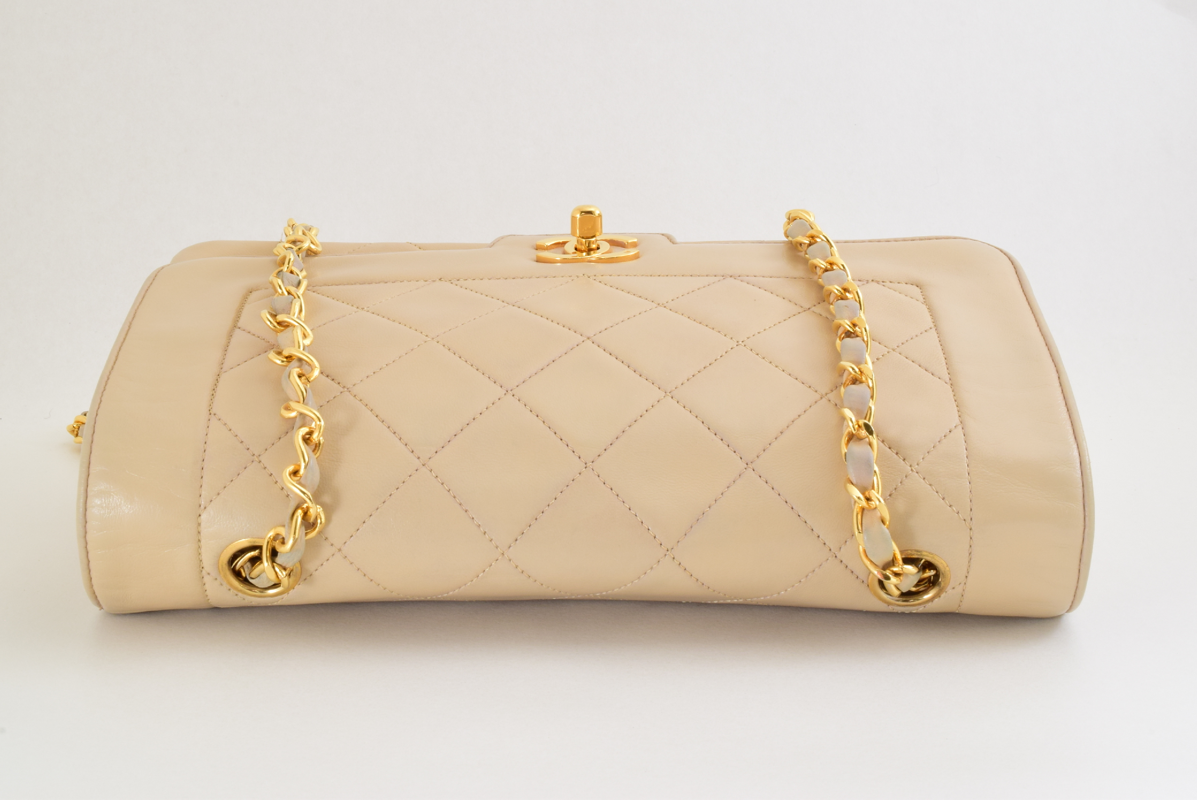 Matelassé Chain Shoulder Bag with Turnlock Closure, Includes Seal and Card. — view 3