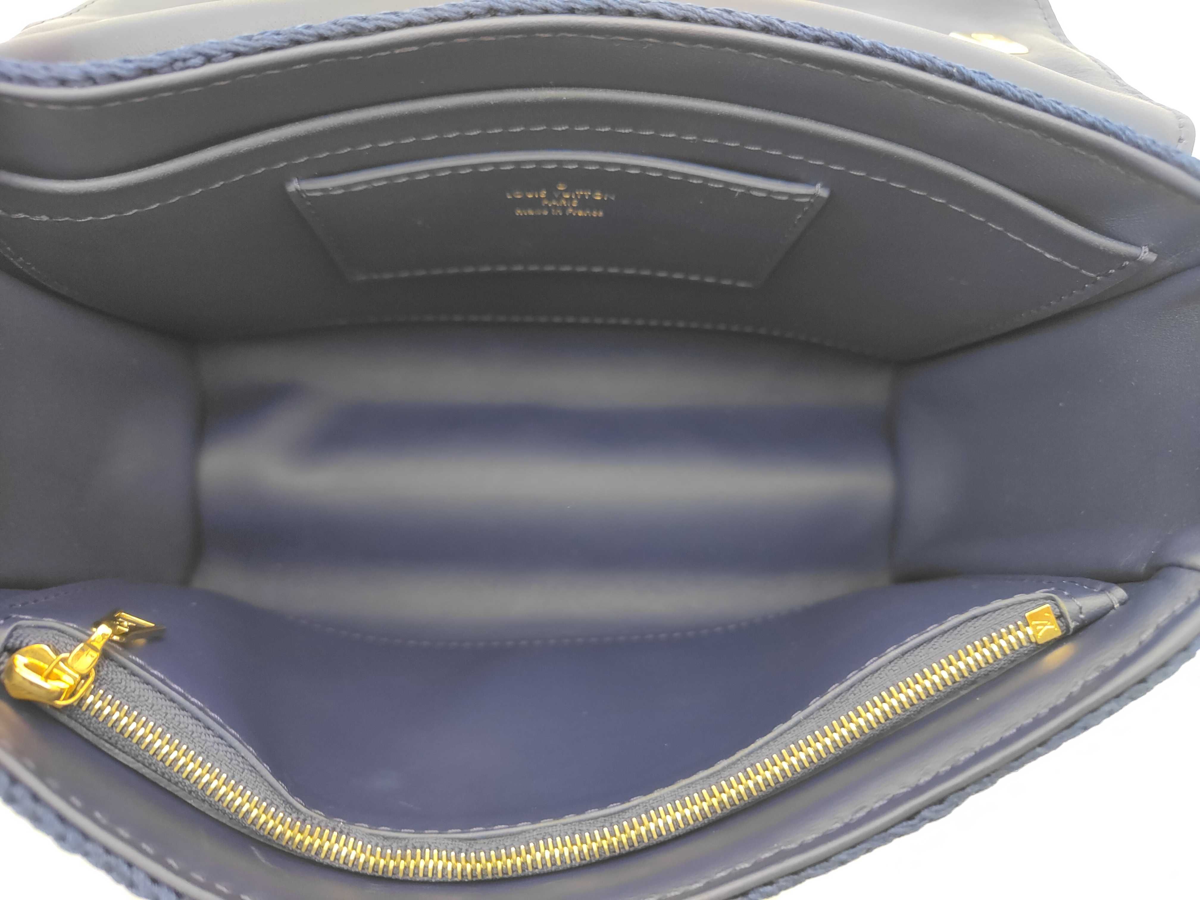 Twist MM M22794 Bag — view 8