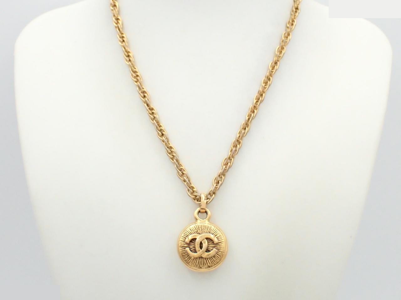 Coco Mark Necklace, Gold — view 3