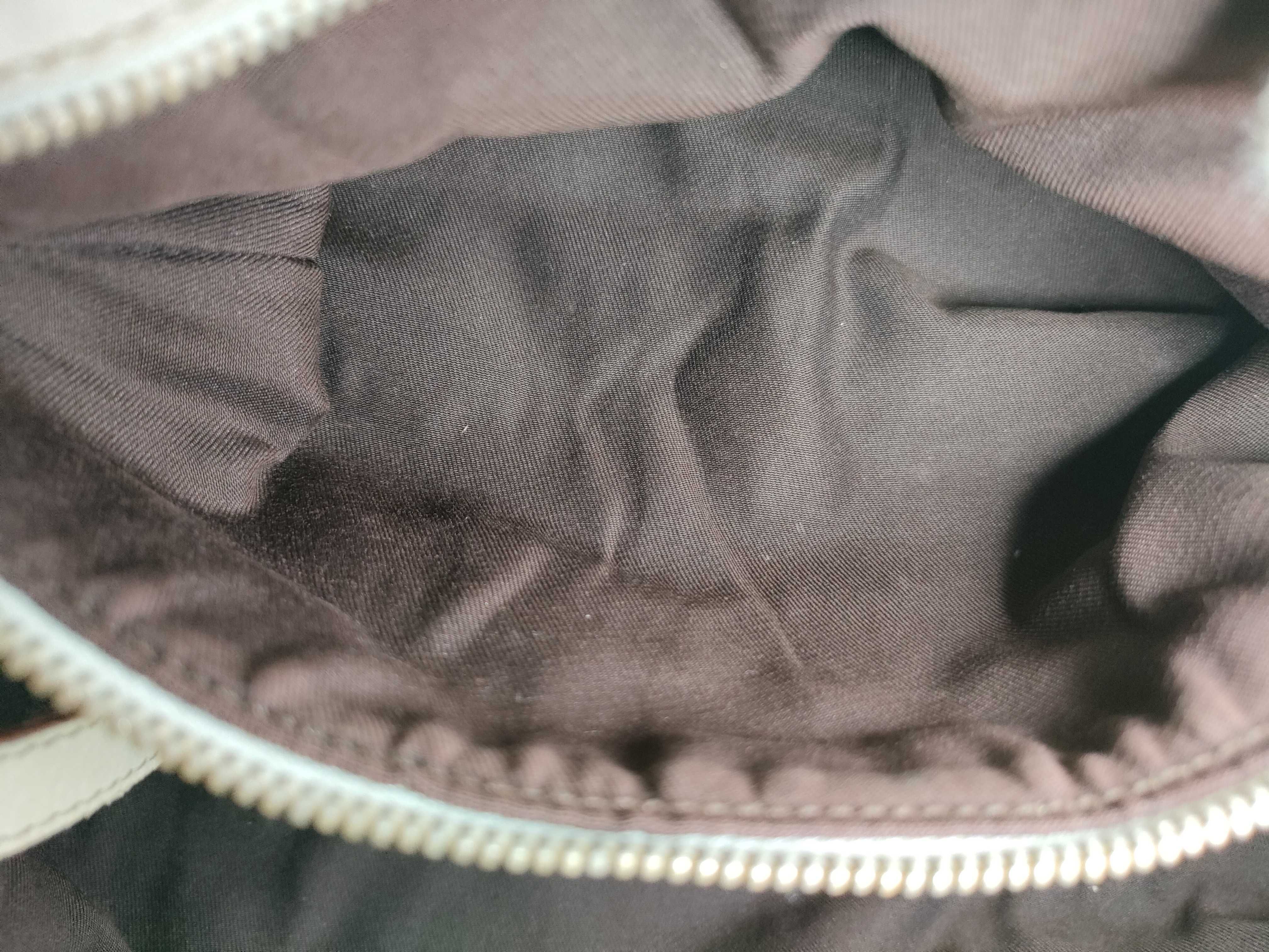 GG Canvas Handbag — view 11
