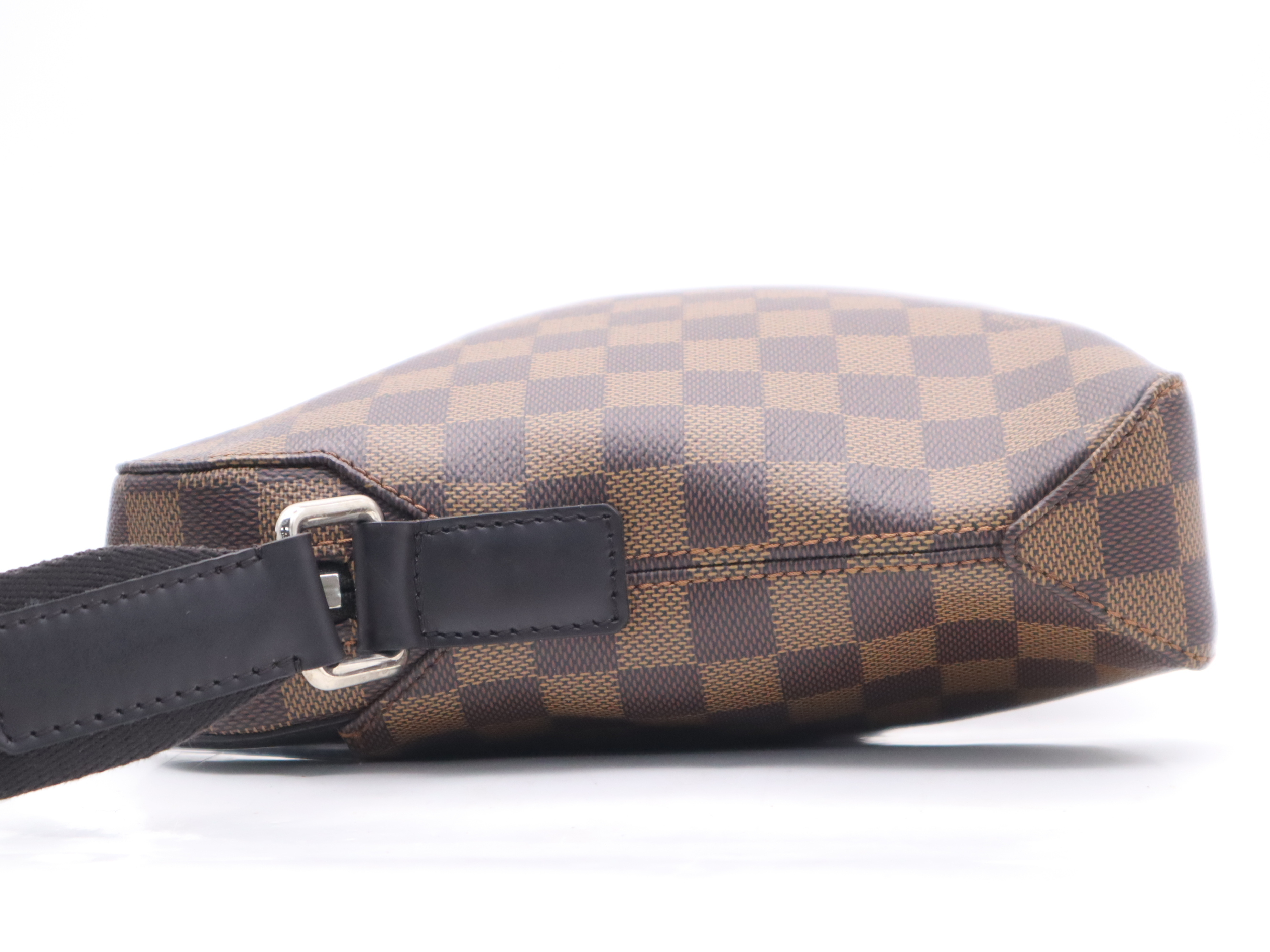 N41568 Damier Jake Messenger PM Shoulder Bag — view 3