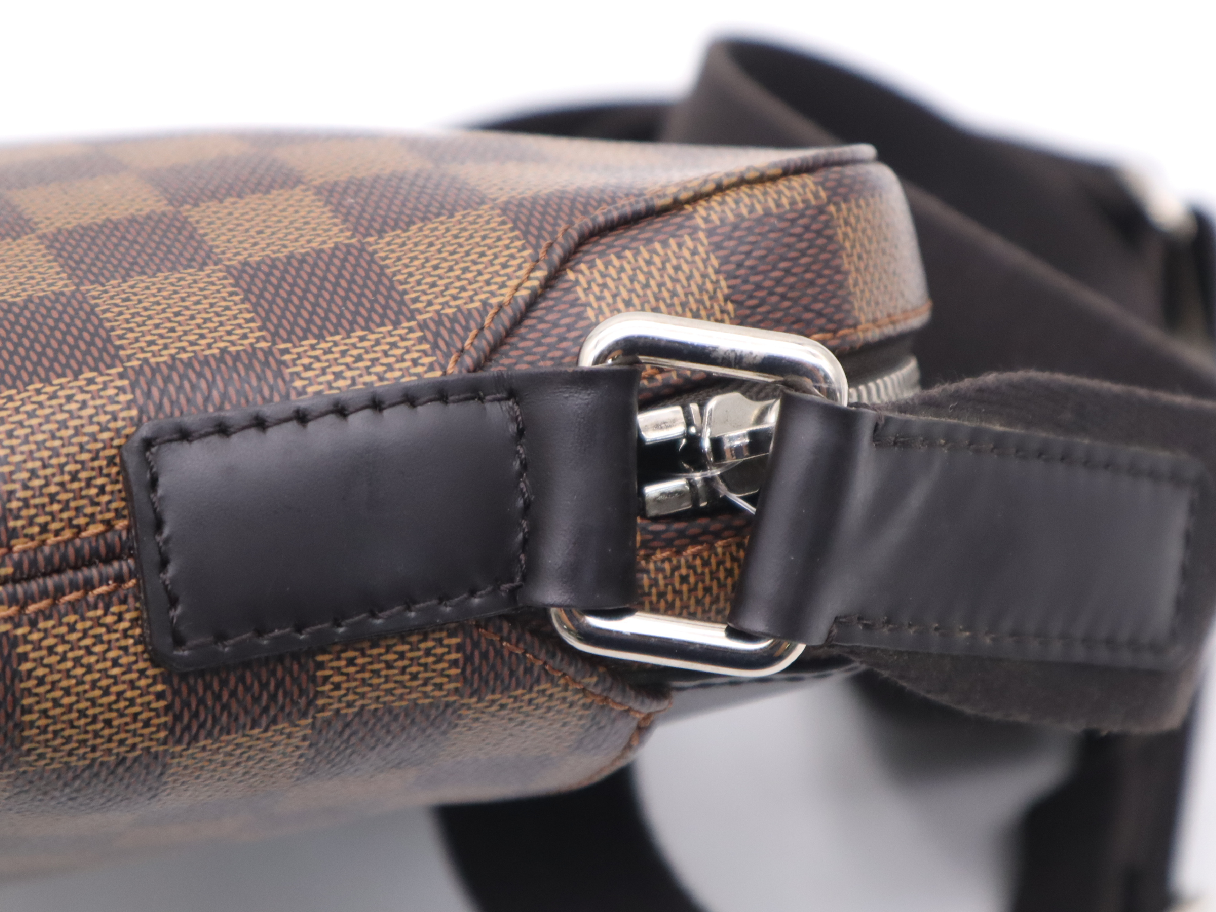N41568 Damier Jake Messenger PM Shoulder Bag — view 7