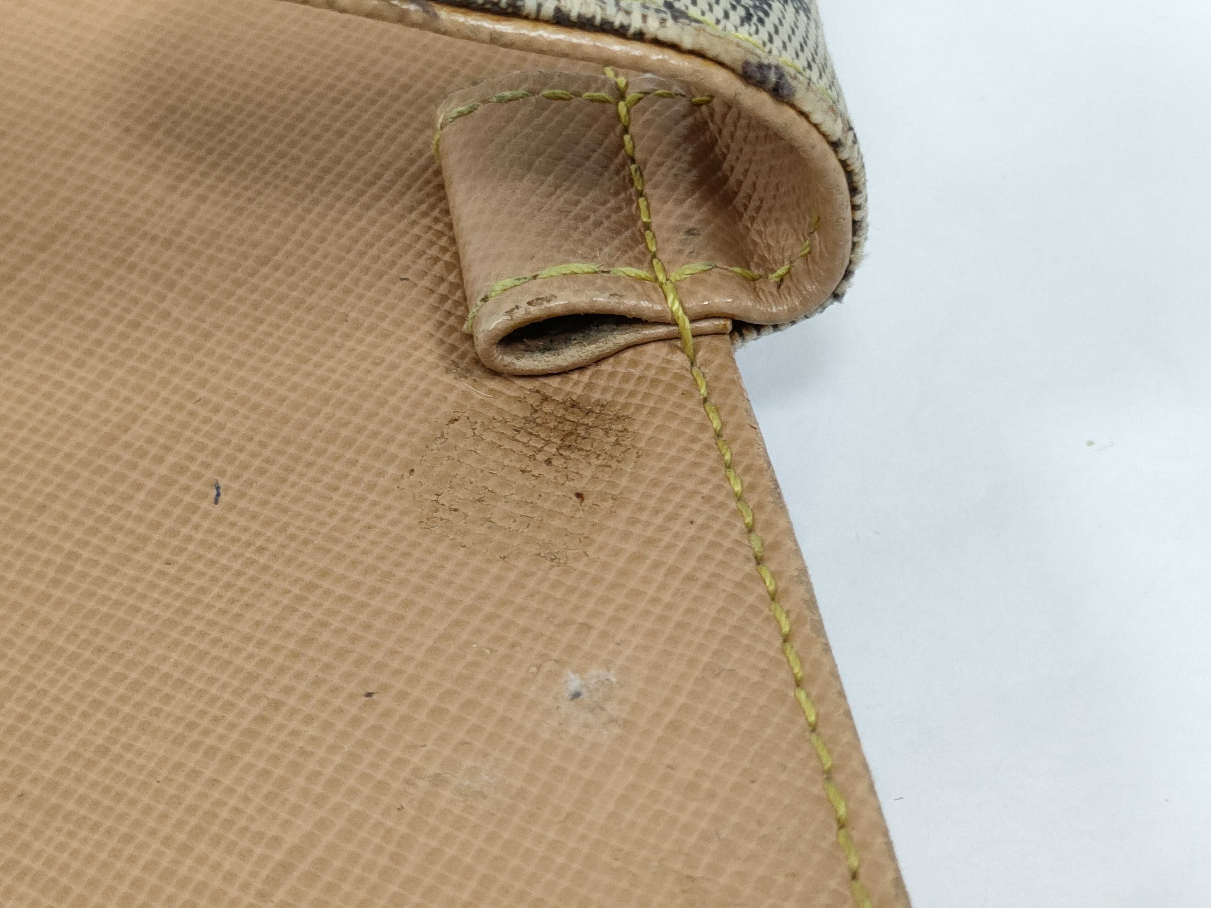 LV Agenda Notebook Cover — view 11