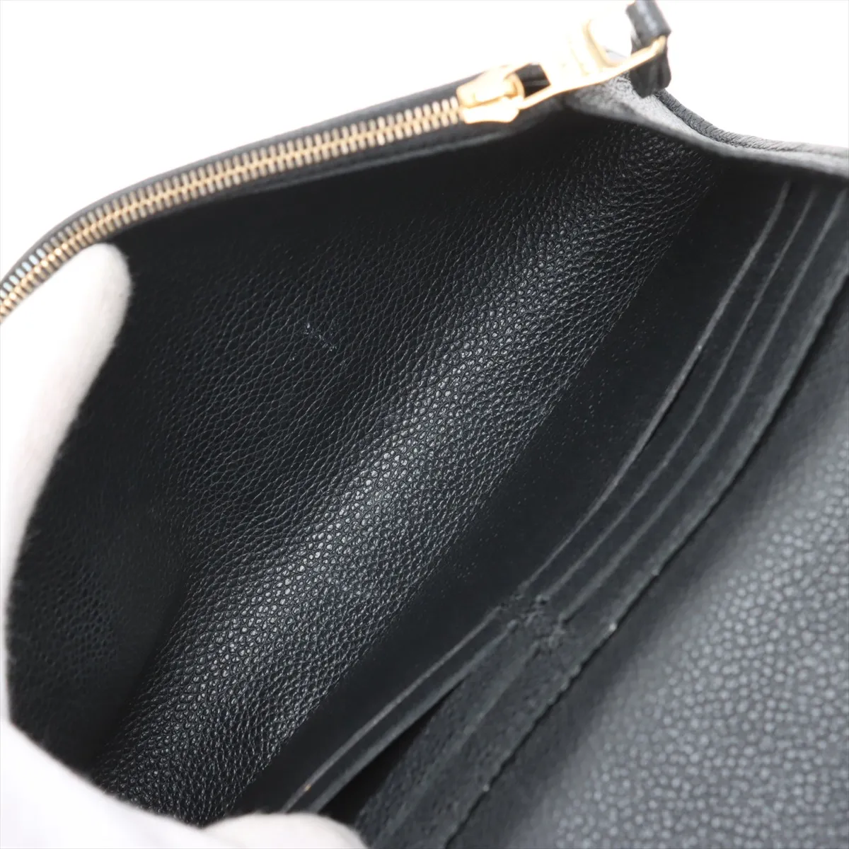 Monogram Empreinte Pochette Saint-Germain M60638 TJ4164 Black — view 6