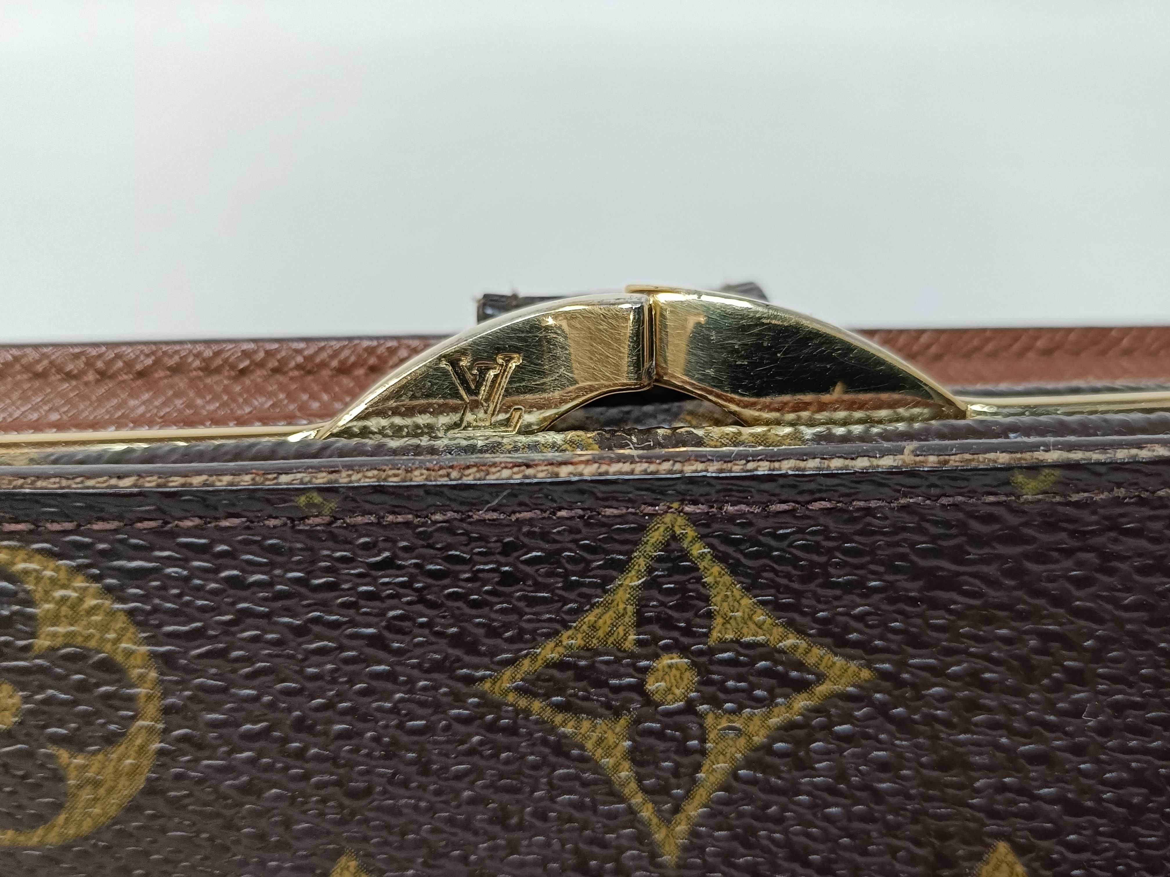 Monogram coin purse (with tears) — view 7