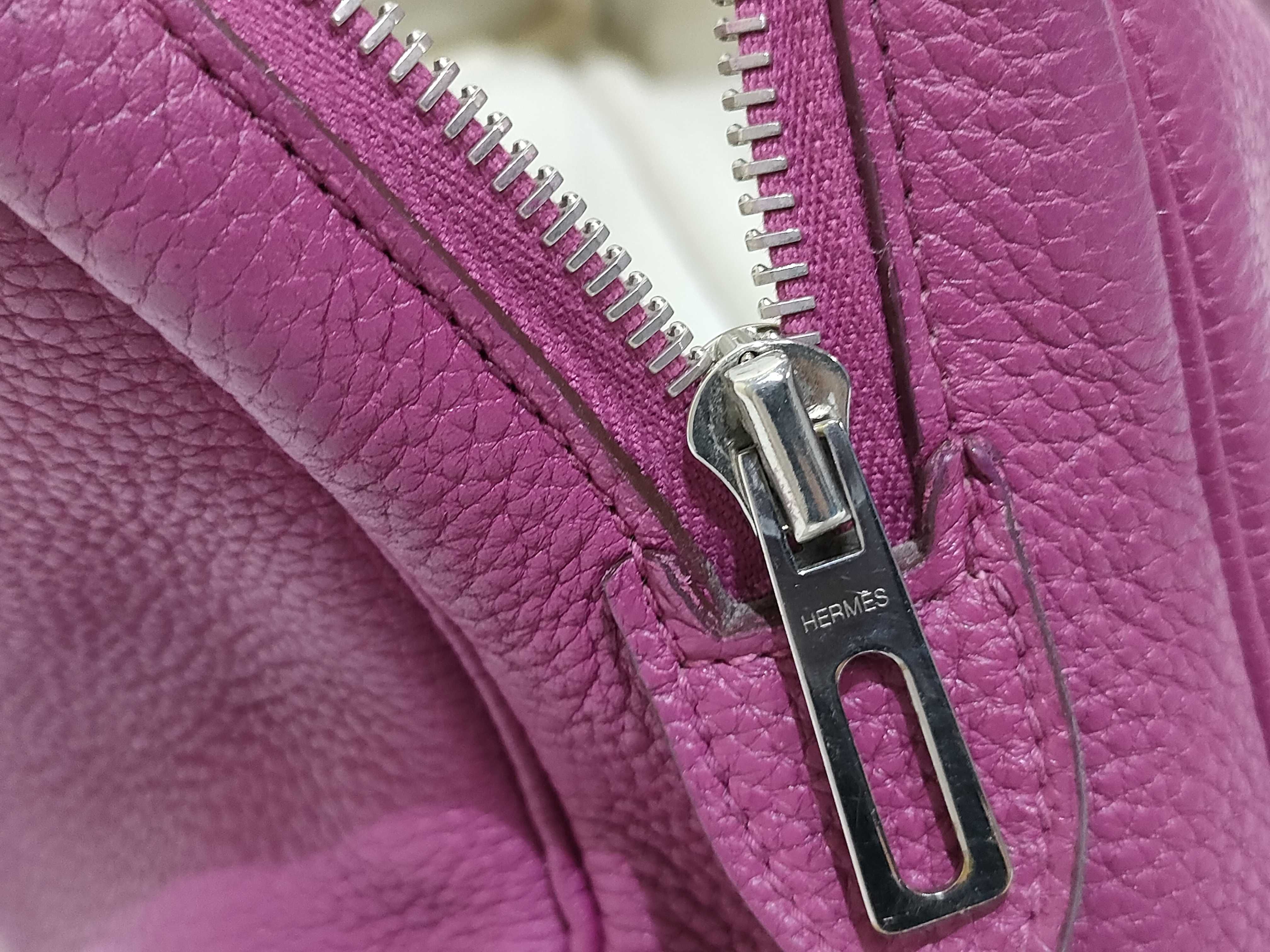 Victoria Elan 38 Taurillon Clemence Handbag O — view 13