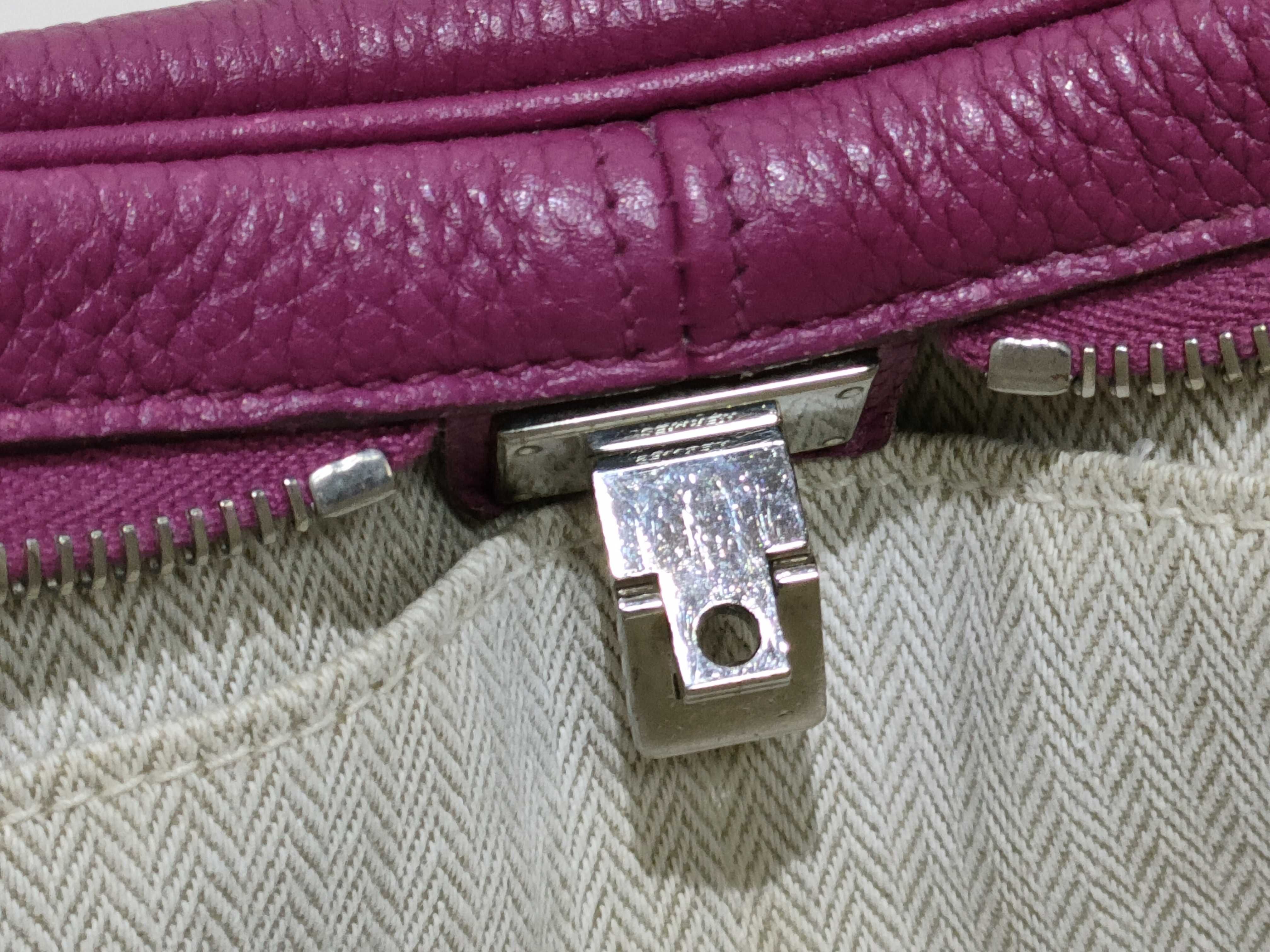 Victoria Elan 38 Taurillon Clemence Handbag O — view 14