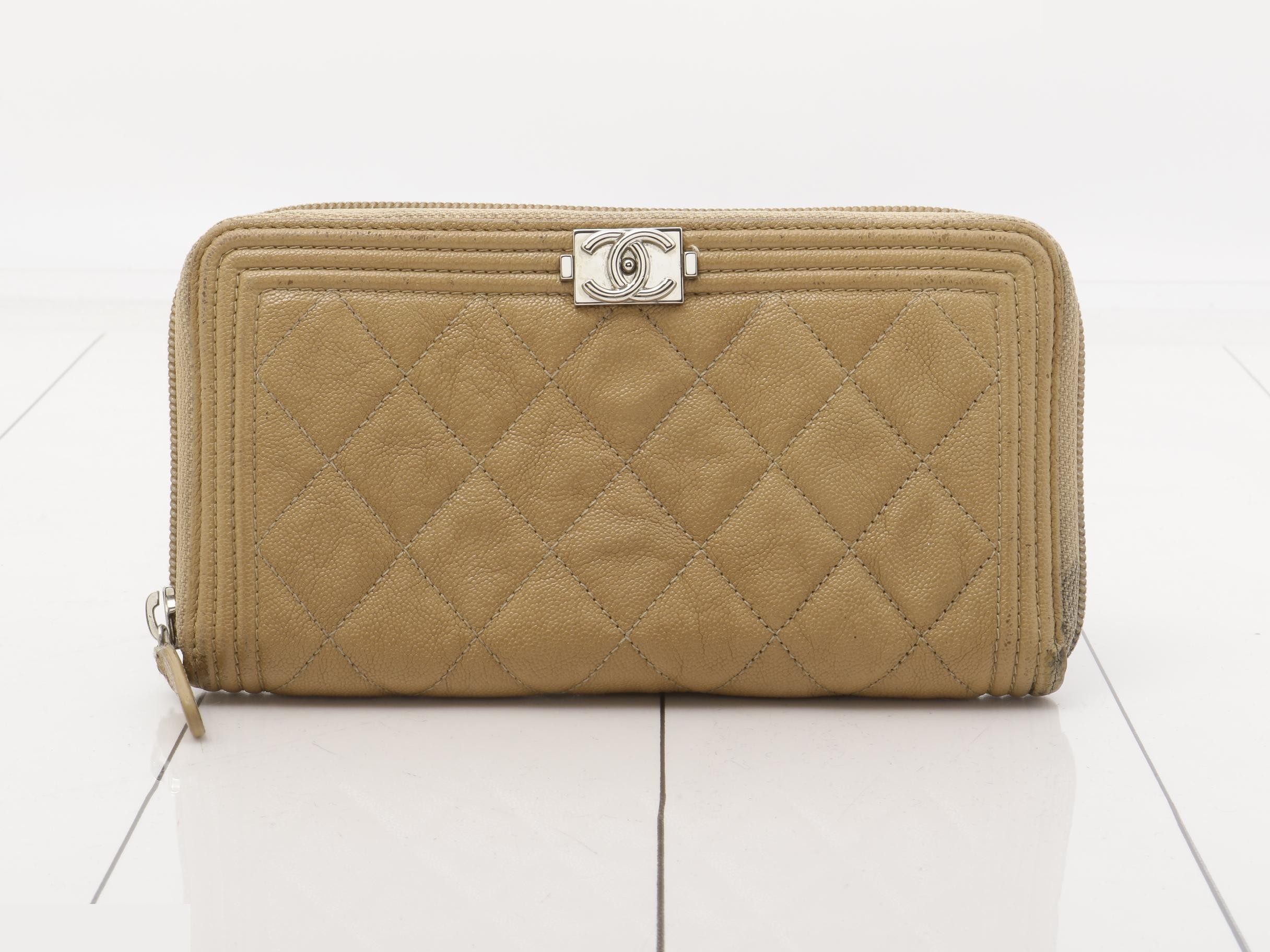 Boy Chanel Round Zip Long Wallet