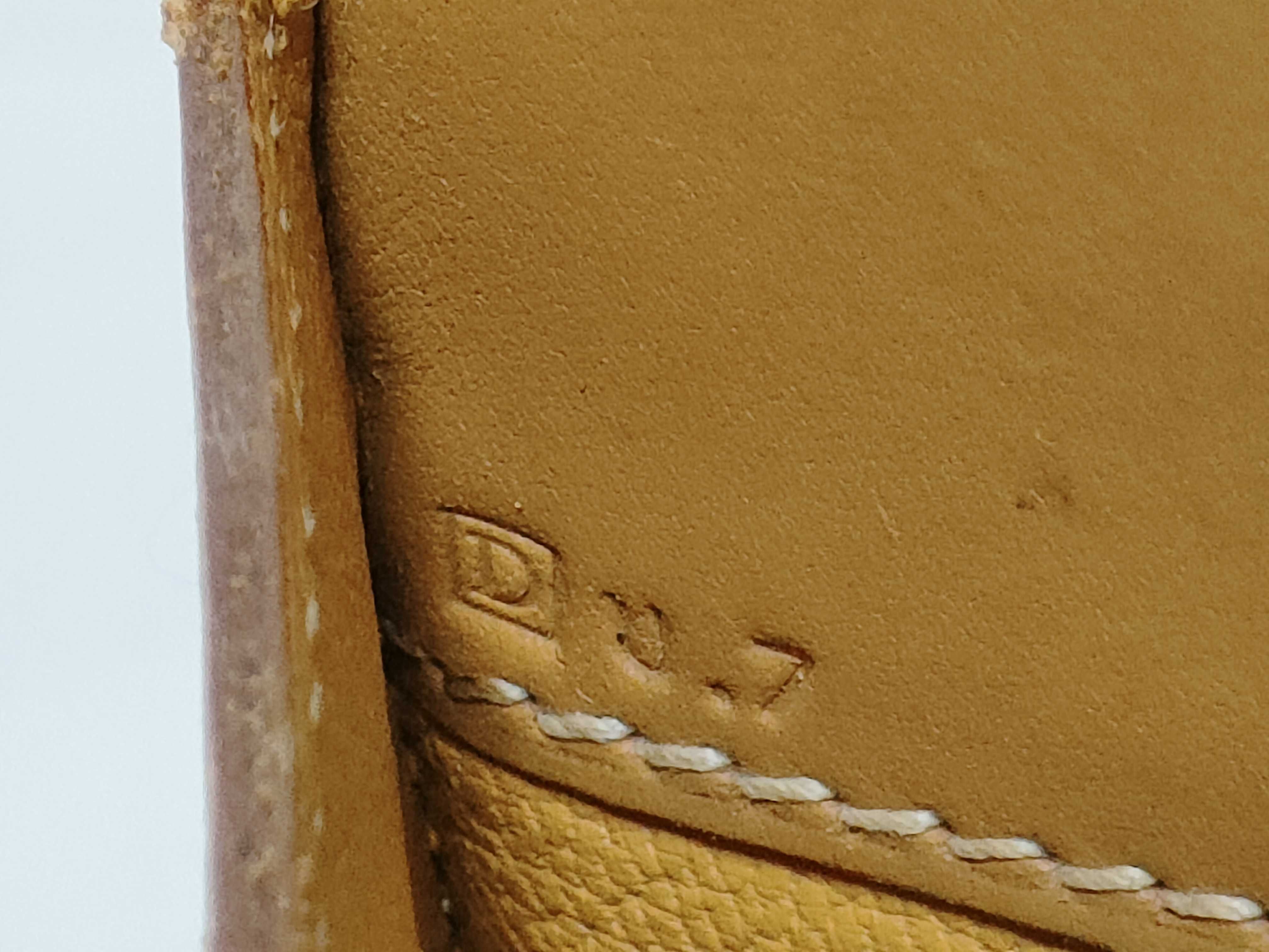 Dalvy D stamp handbag — view 11