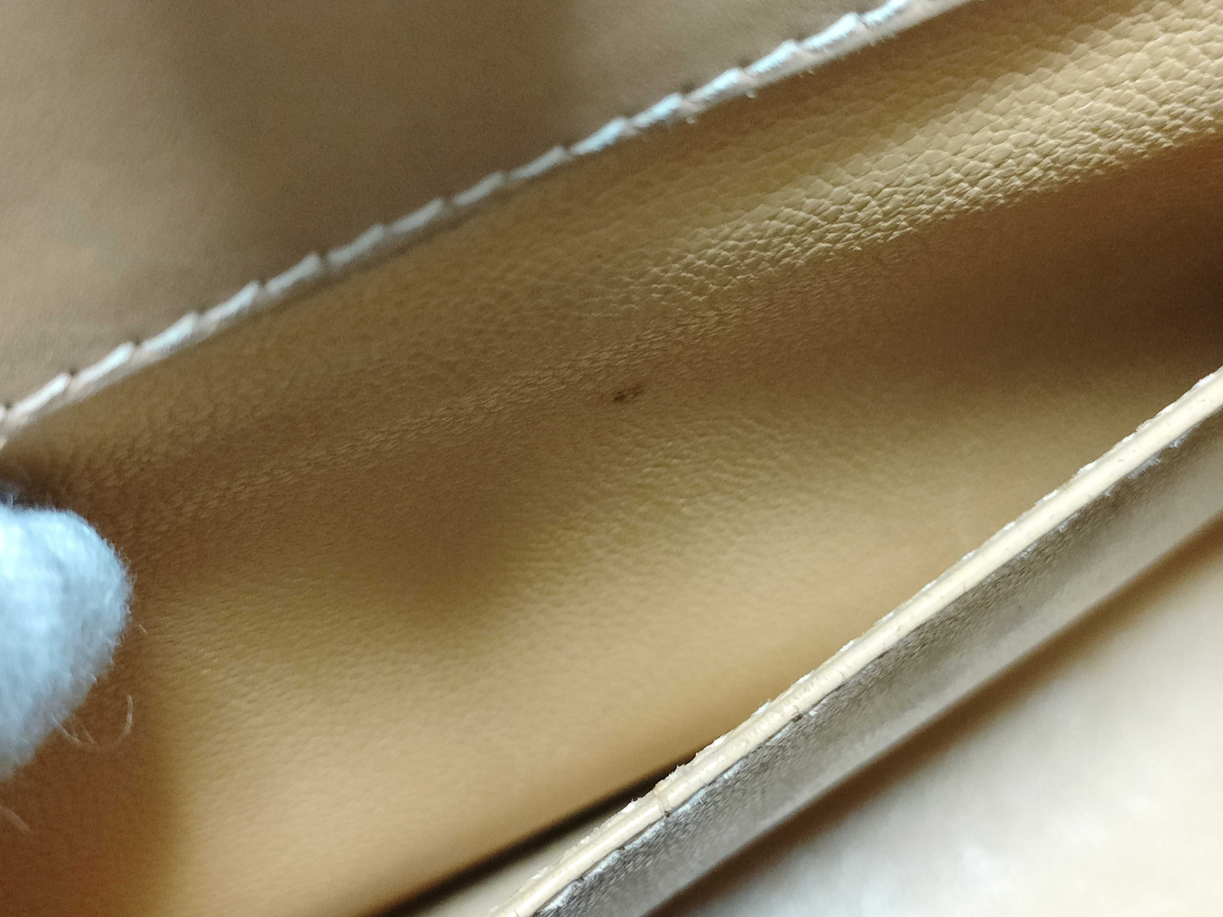 Dalvy D stamp handbag — view 10