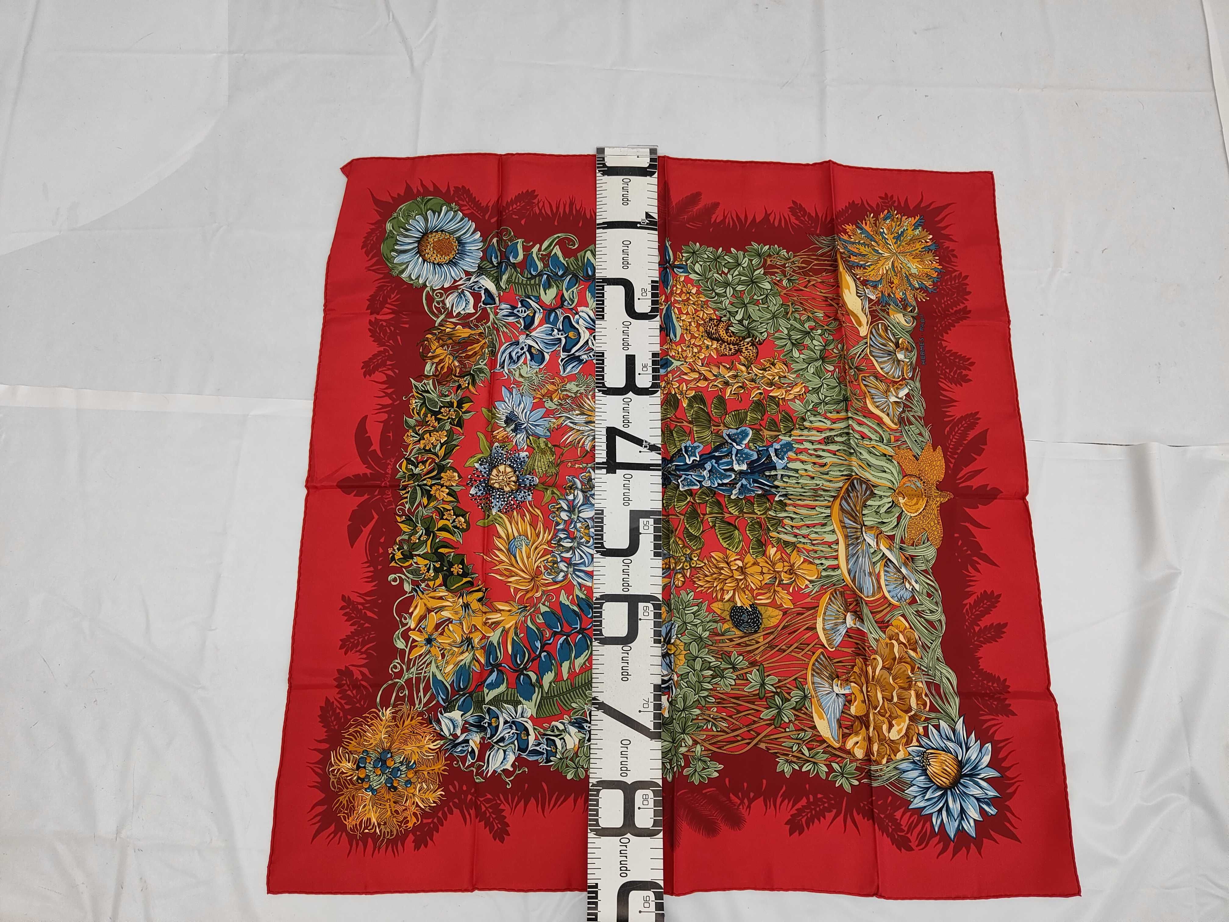 scarf carré and other accessories — view 2
