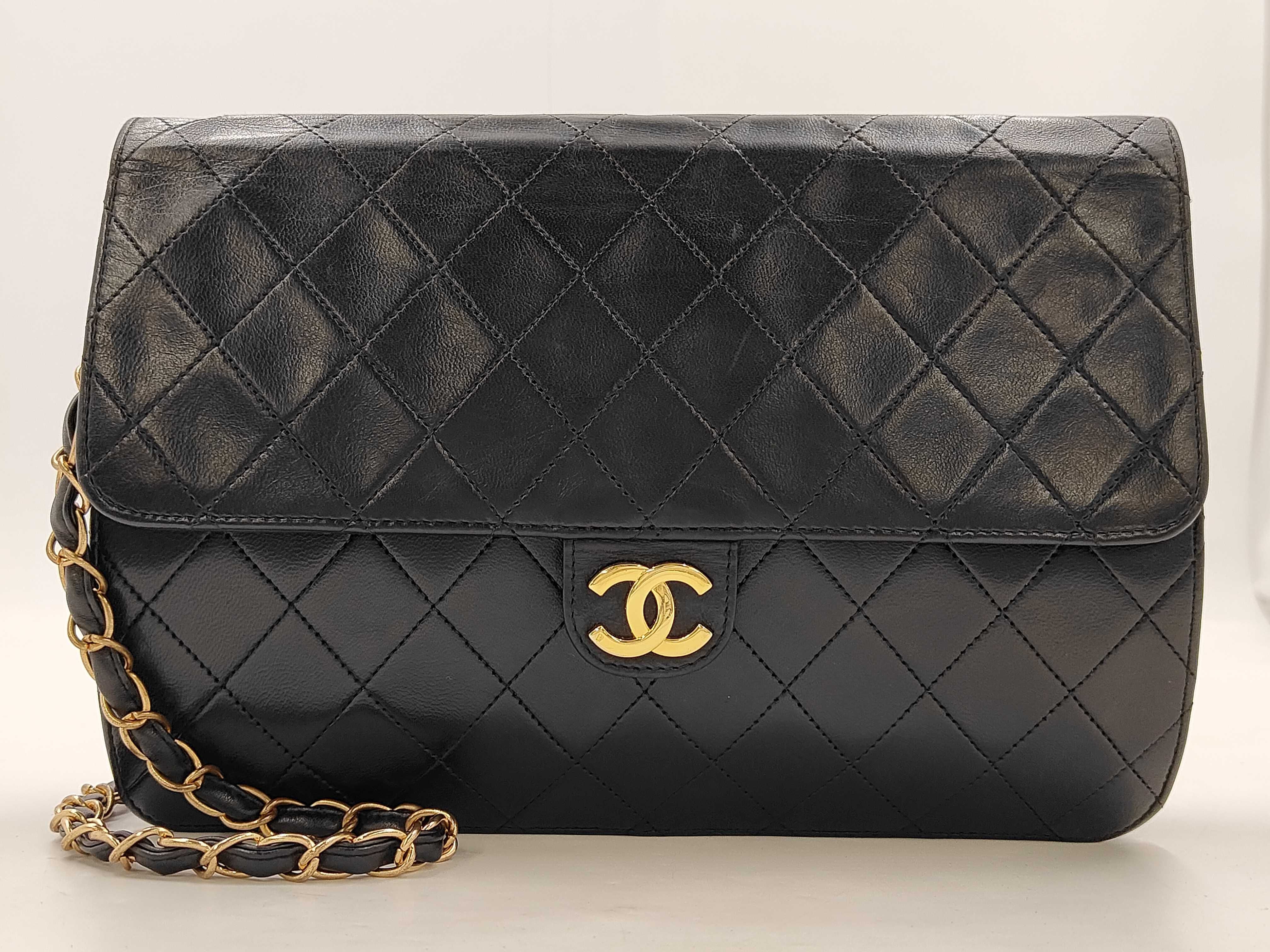 Matelassé Chain Shoulder Bag (with seal)