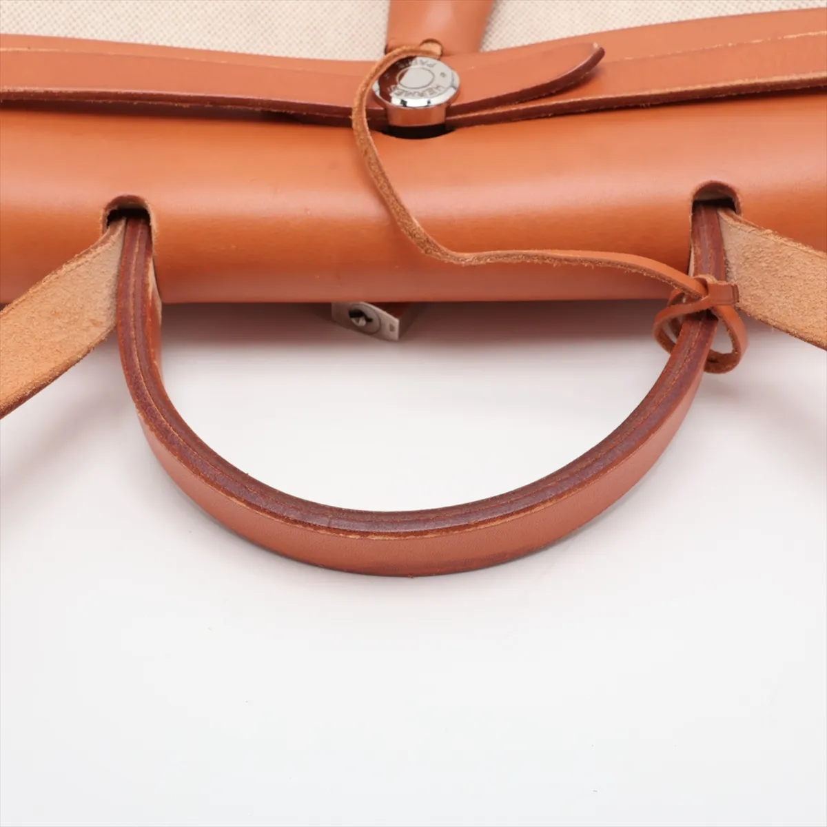 Herbag PM Toile H x Vache Hunter Beige Silver Hardware E: 2001 — view 5