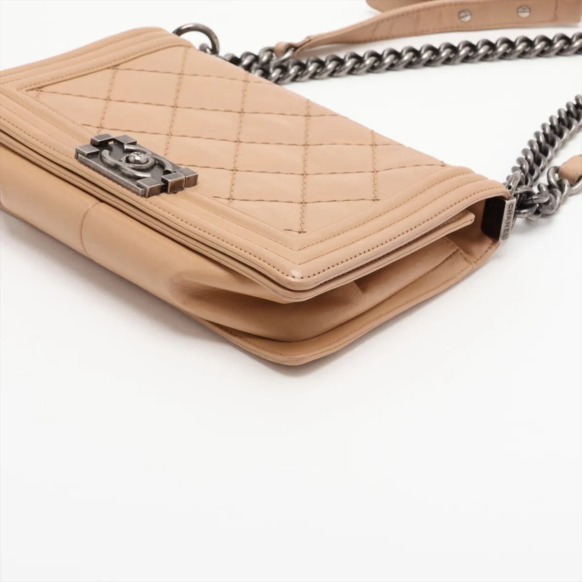 Boy Chanel 25 Leather Chain Shoulder Bag, Wild Stitch, Beige, Gunmetal Hardware, 18688611, Serial Number 18, A67086 — view 3