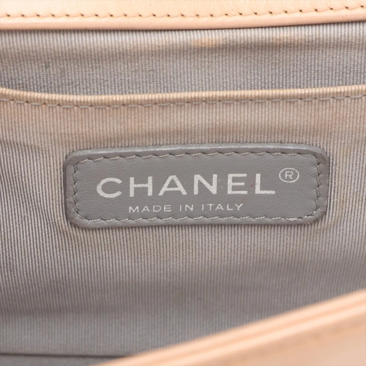 Boy Chanel 25 Leather Chain Shoulder Bag, Wild Stitch, Beige, Gunmetal Hardware, 18688611, Serial Number 18, A67086 — view 9
