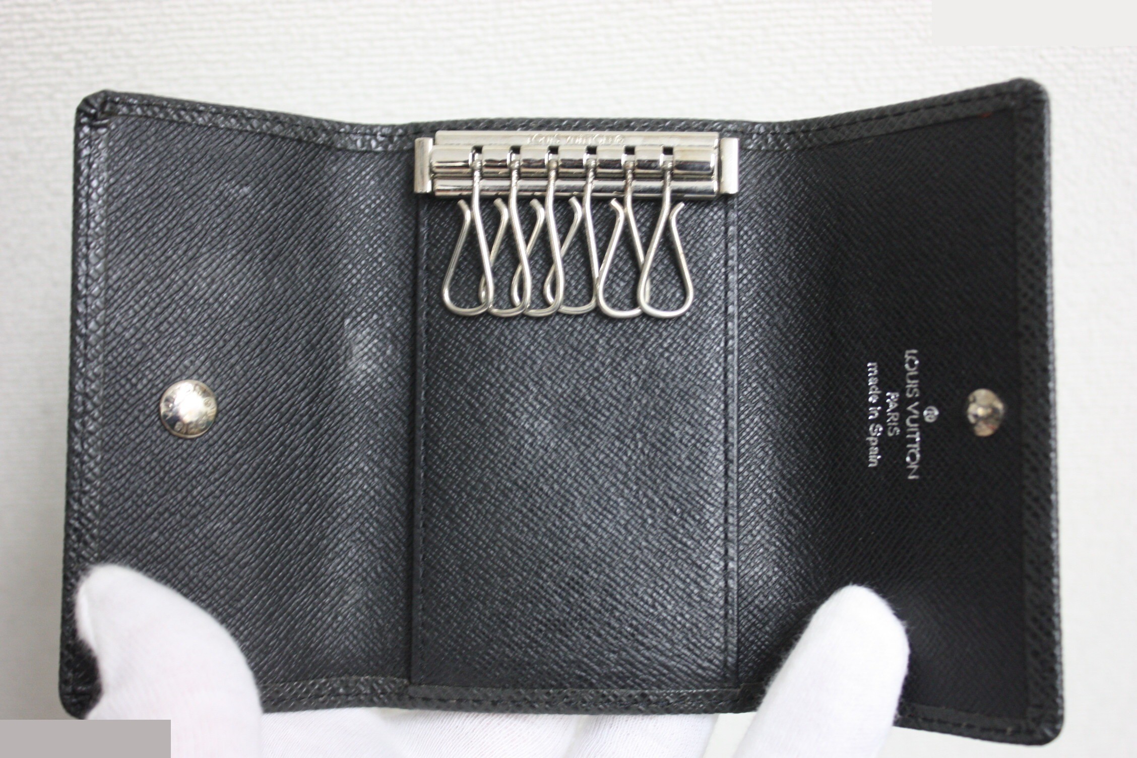 Multicles 6 — view 9