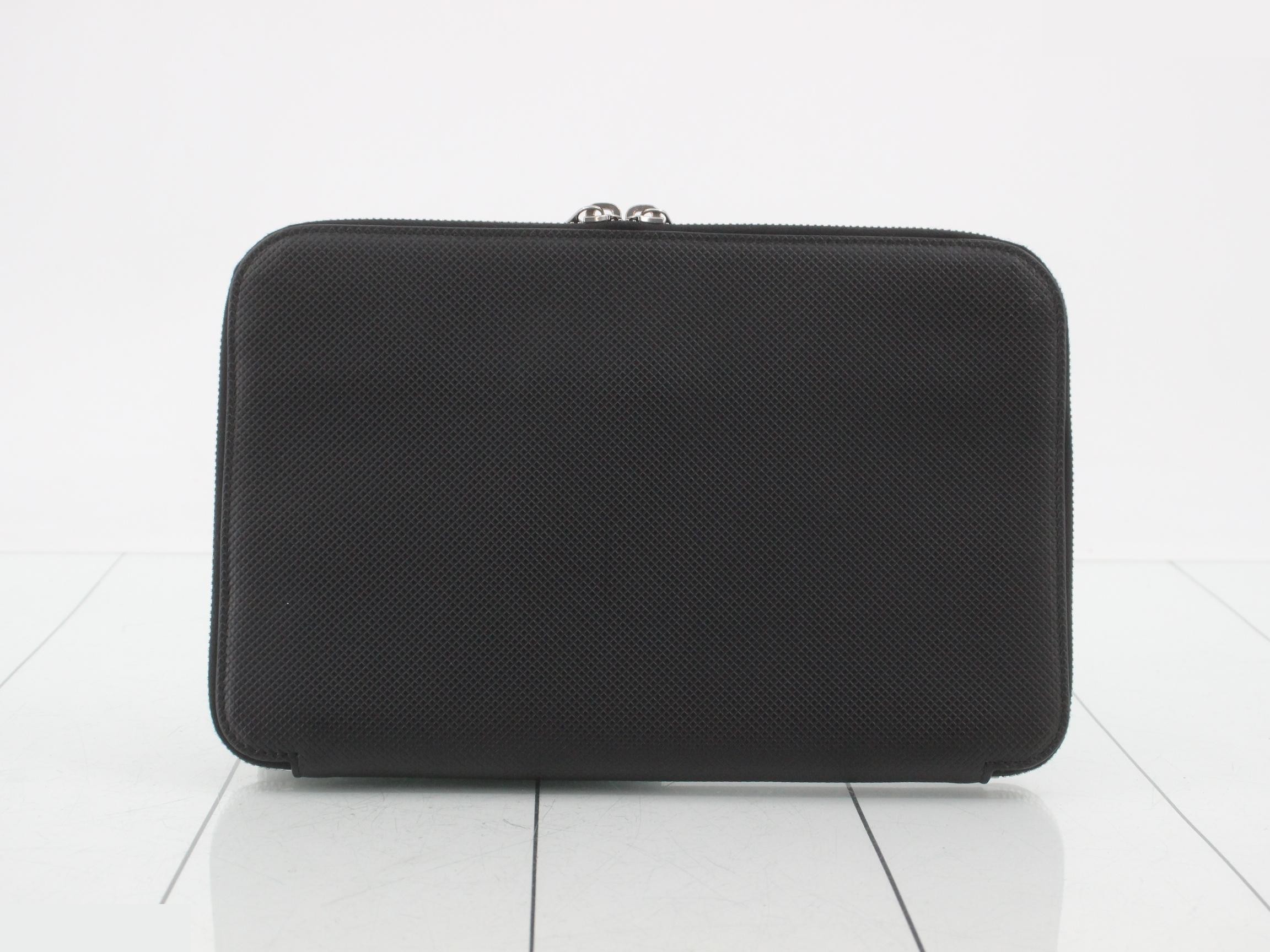 Rubber Intrecciato Clutch Bag, Leather, Black — view 2