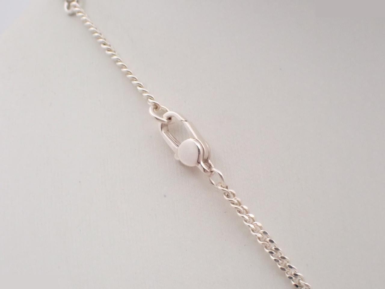 Knot Heart Sterling Silver 925 / 11.4g SV Necklace Gucci — view 2