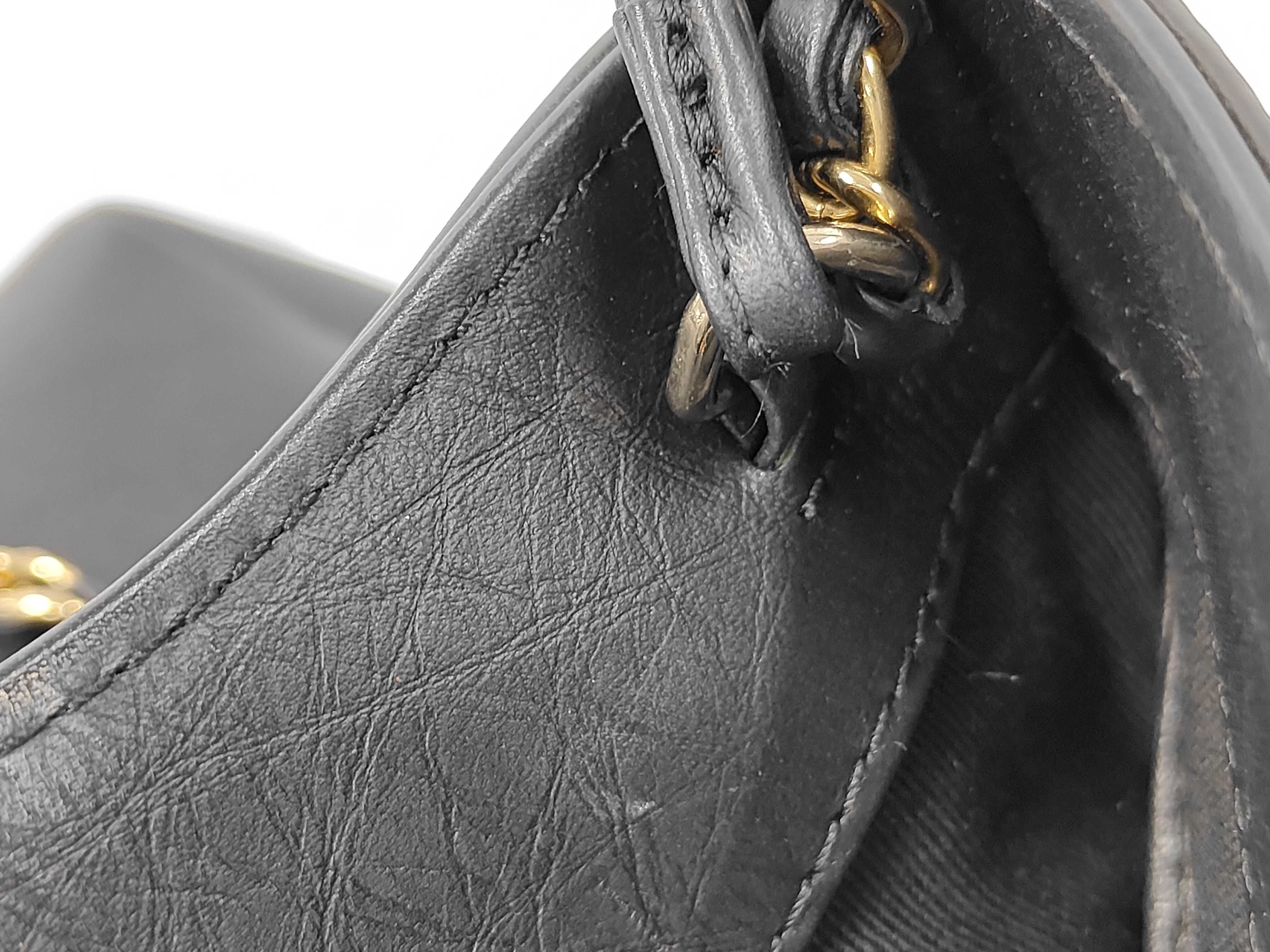 31 Mini Shopping Bag, Cowhide Leather Shoulder Bag — view 10
