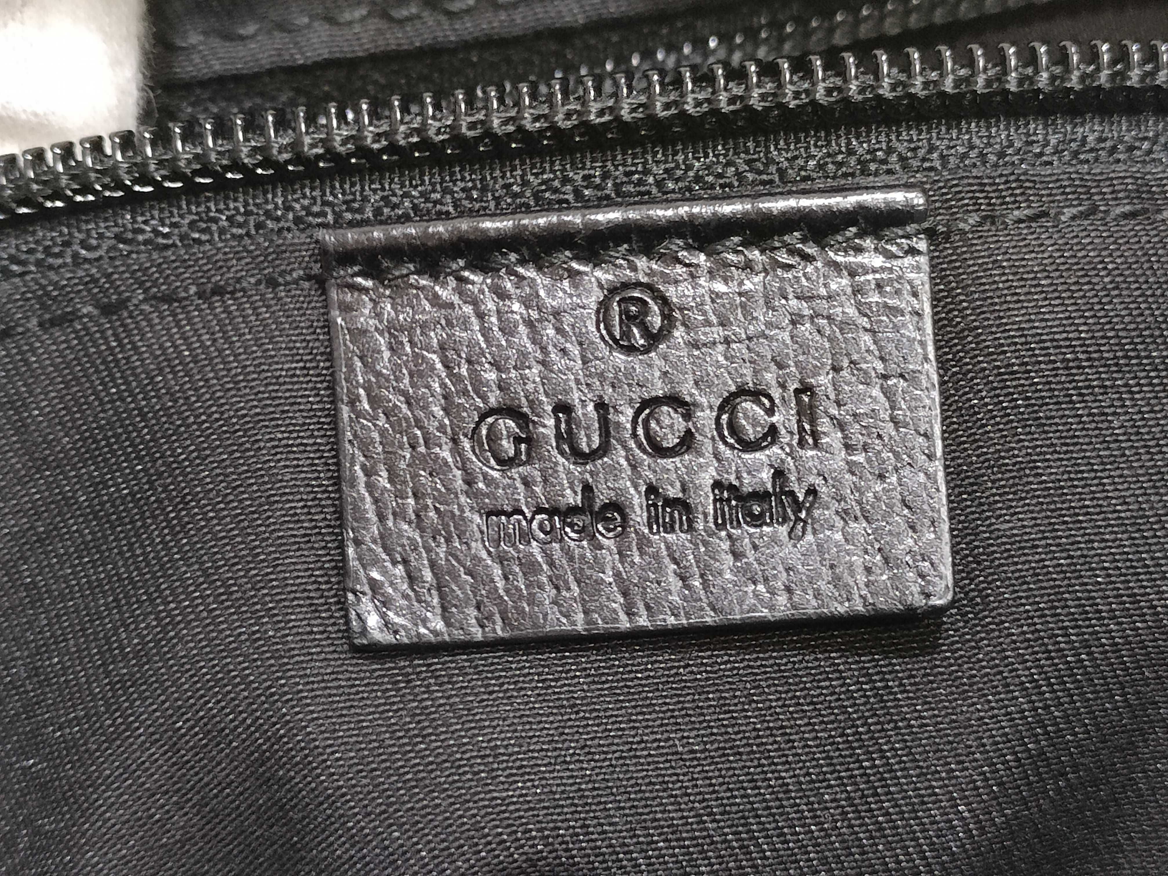 GG Canvas Shoulder Bag — view 11