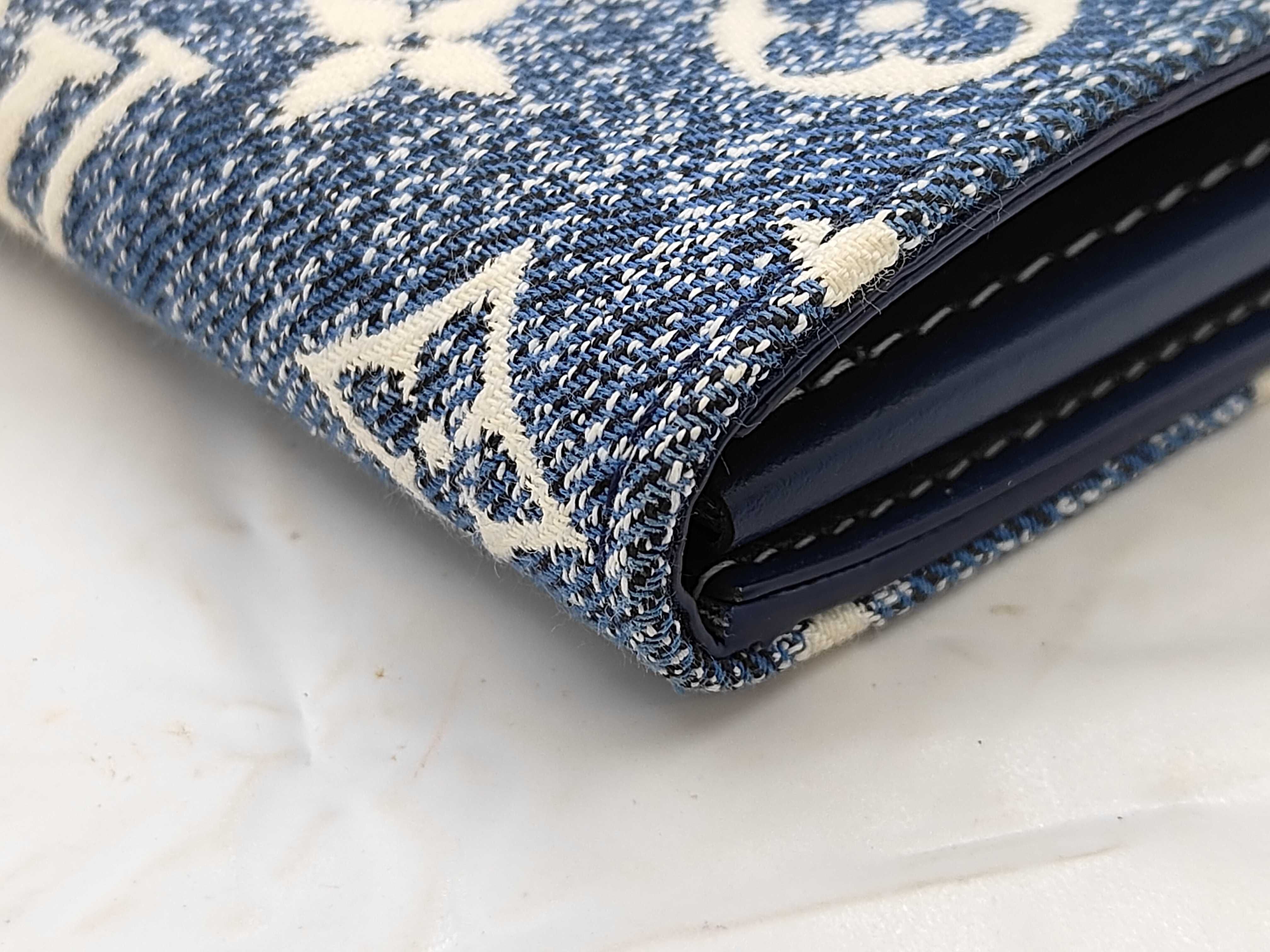 Jacquard Denim Wallet M81183 RFID Wallet — view 3
