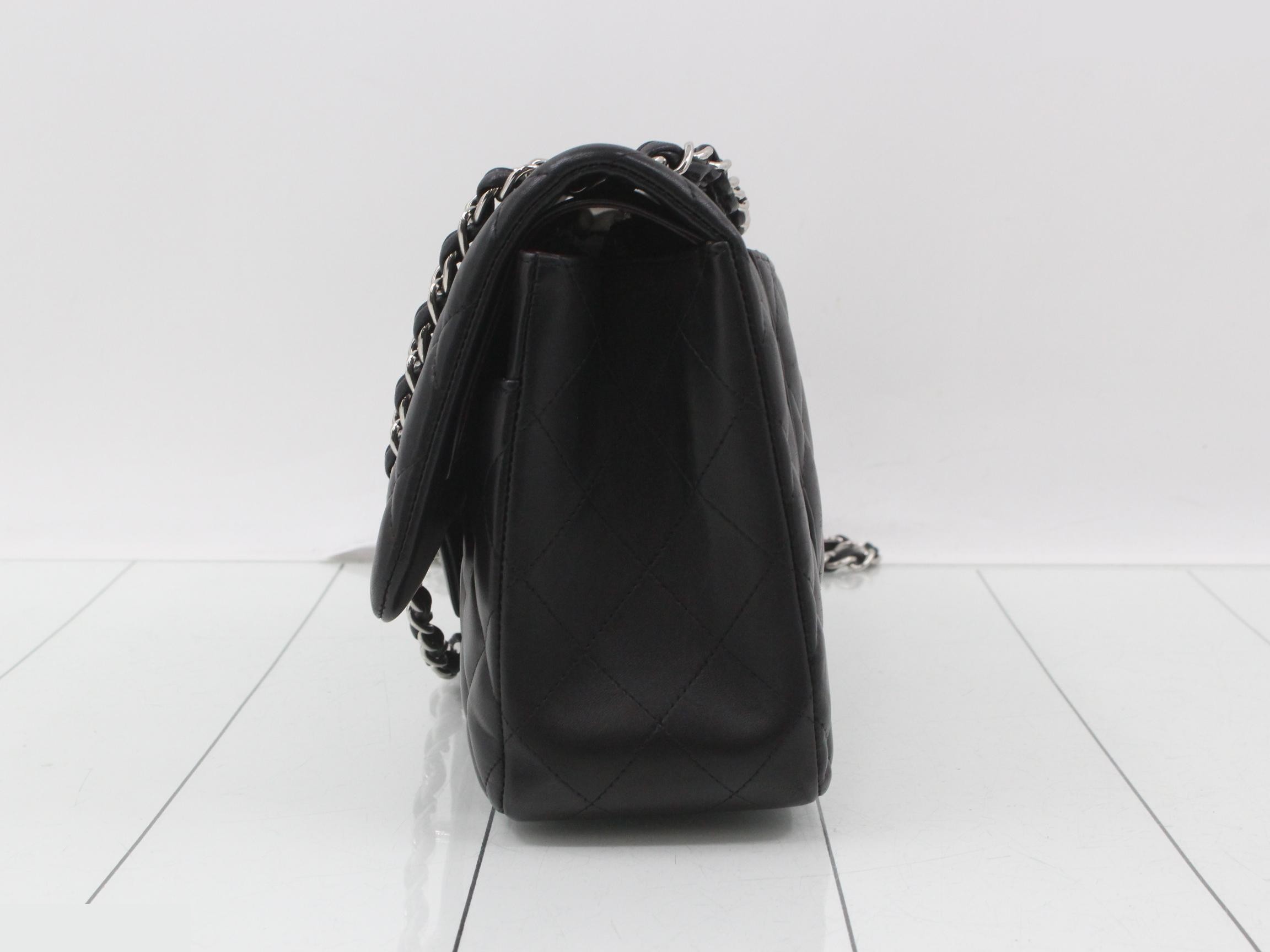 Large Matelassé 30 Lambskin Turnlock Double Flap Double Chain Shoulder Bag — view 3