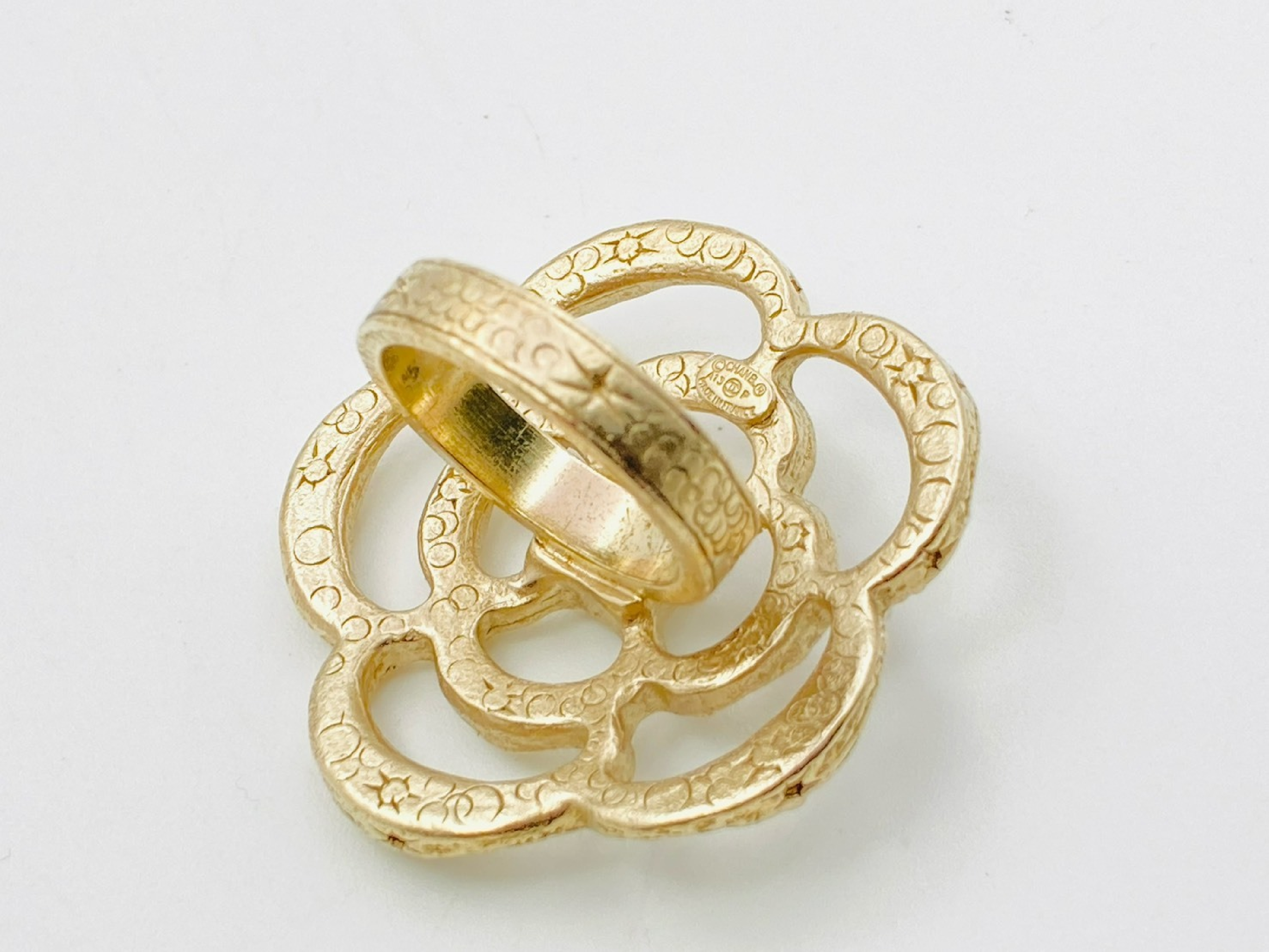 Coco Mark Camellia Rhinestone x Faux Pearl Ring A13P — view 3