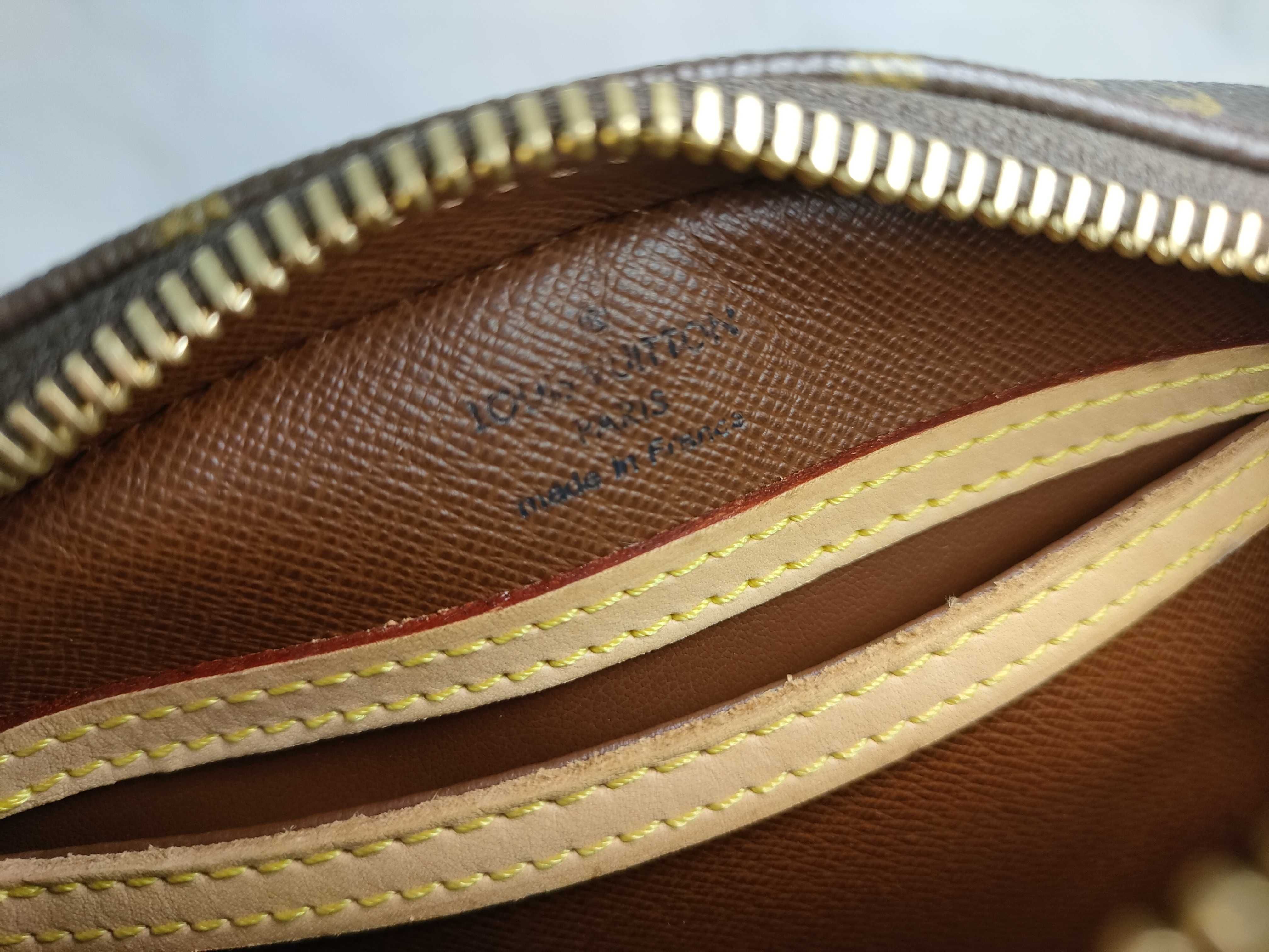 Monogram LV Monogram Blois M51221 SN0043 Shoulder Bag — view 11