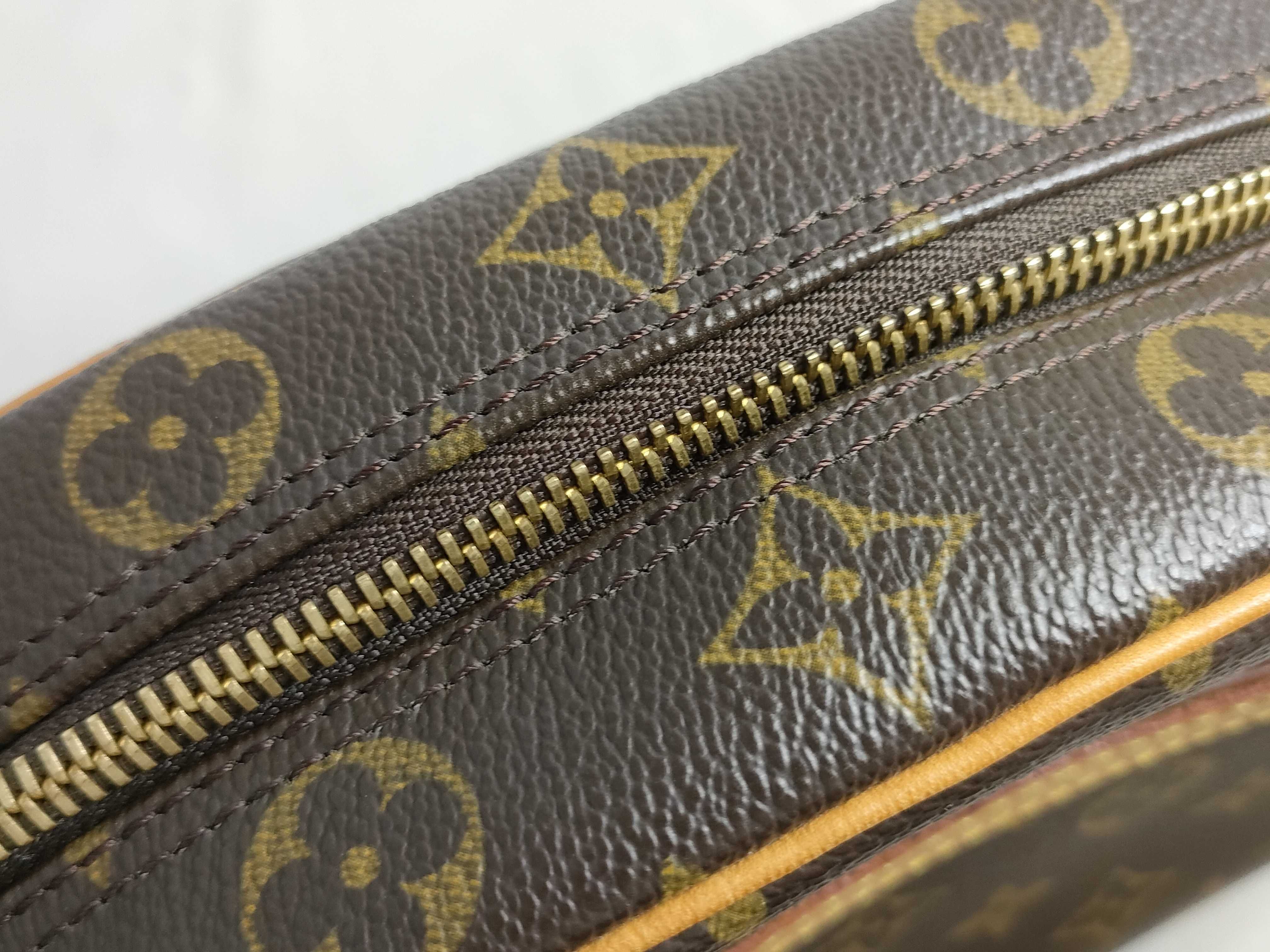 Monogram LV Monogram Blois M51221 SN0043 Shoulder Bag — view 8