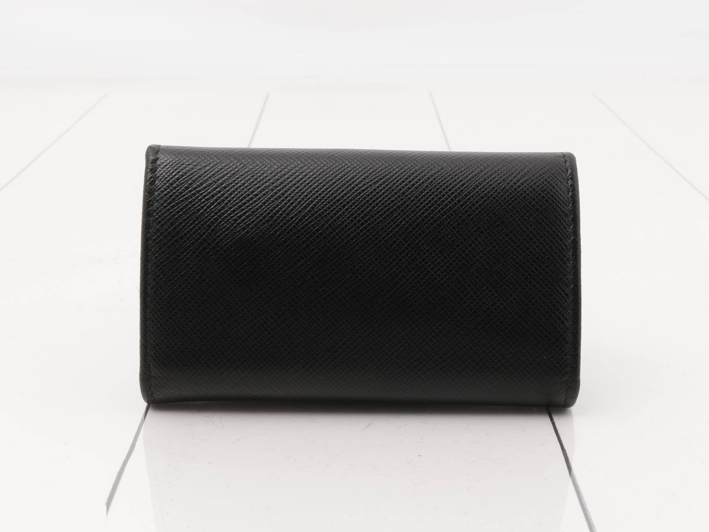 Key case — view 2
