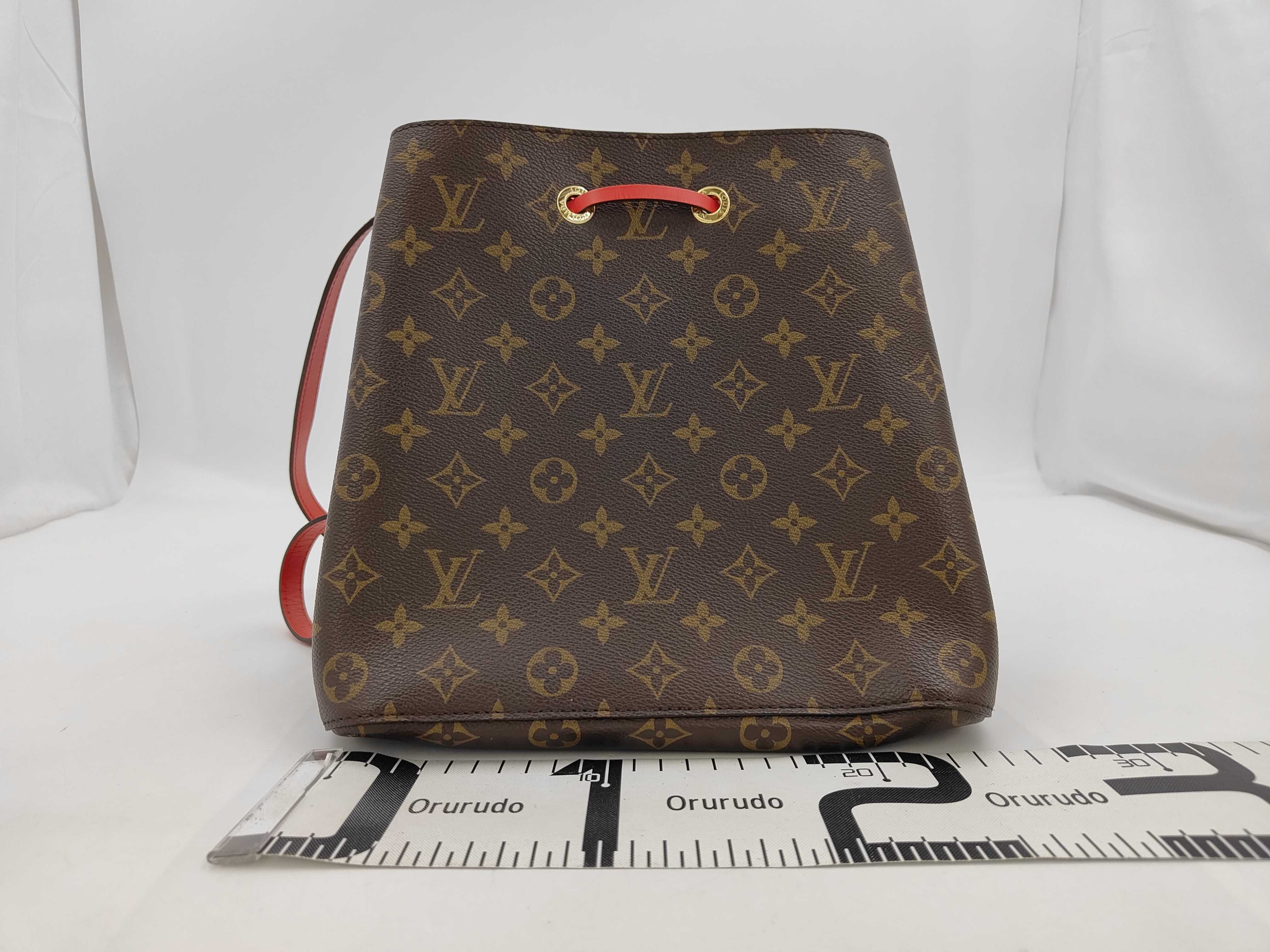 Monogram NeoNoe M44021 BE0251 RFID detected shoulder bag — view 2