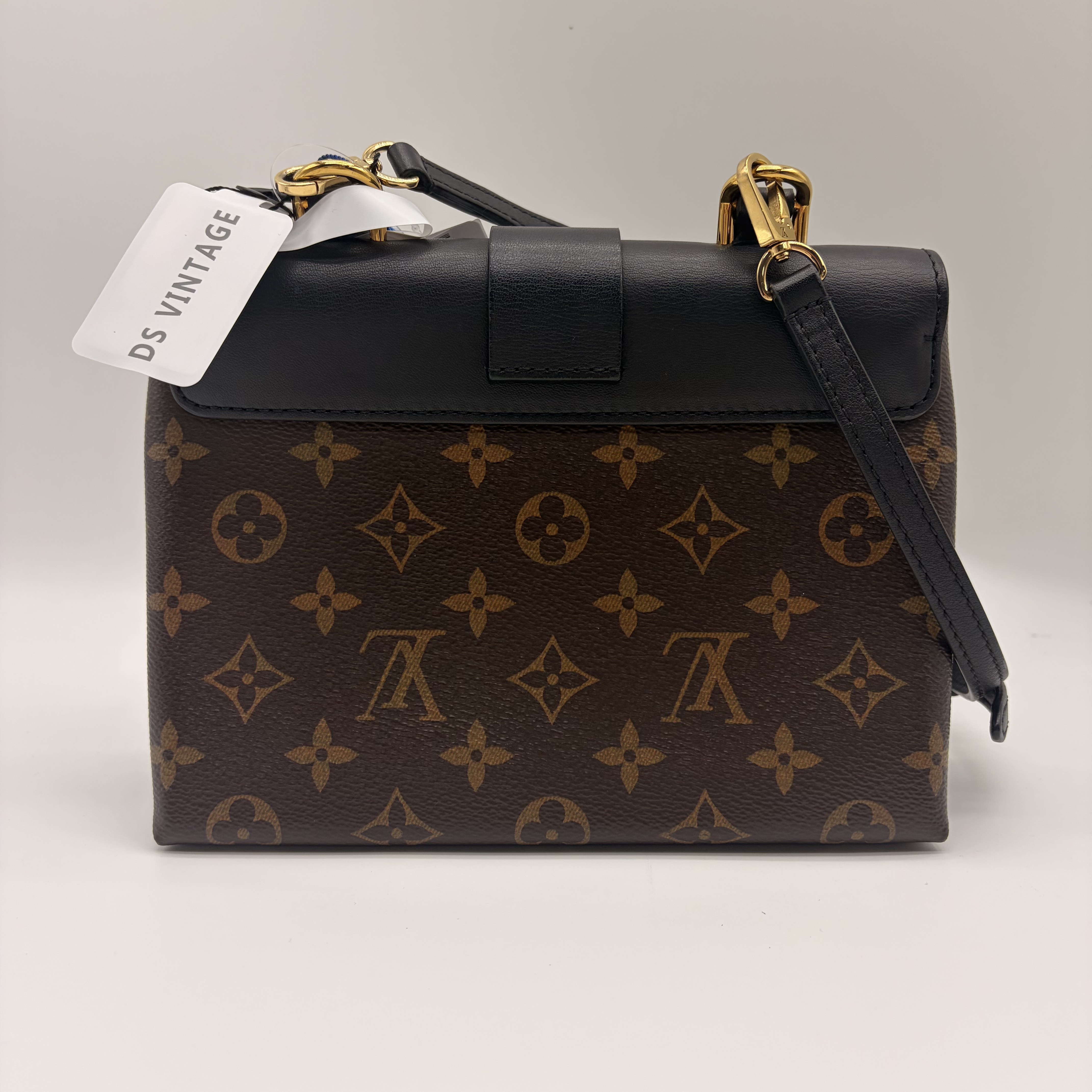 【*Shipped from: China*】LOUIS VUITTON Lock BB PU Shoulder Bag — view 3