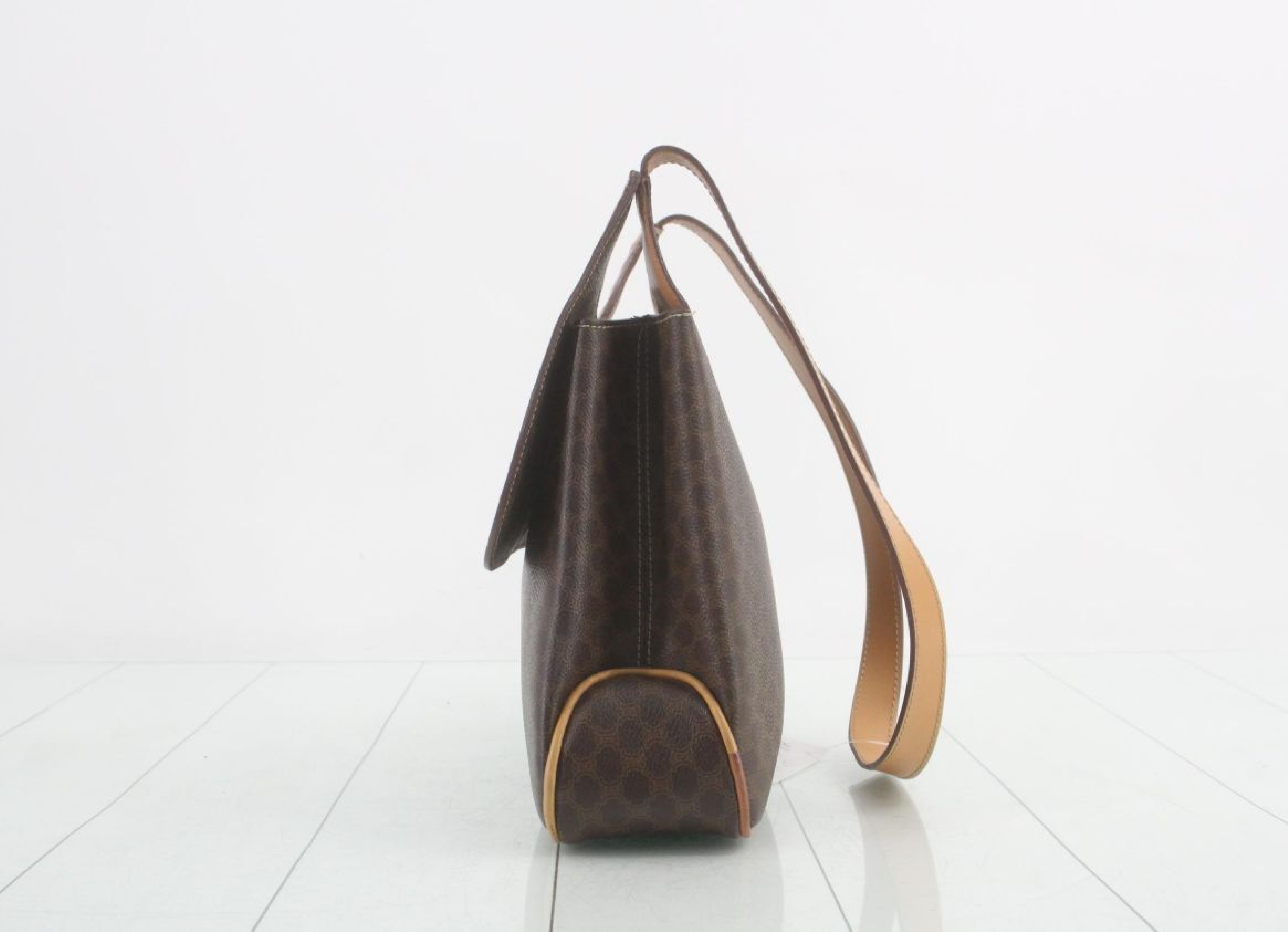 Leather Brown Shoulder Bag — view 3