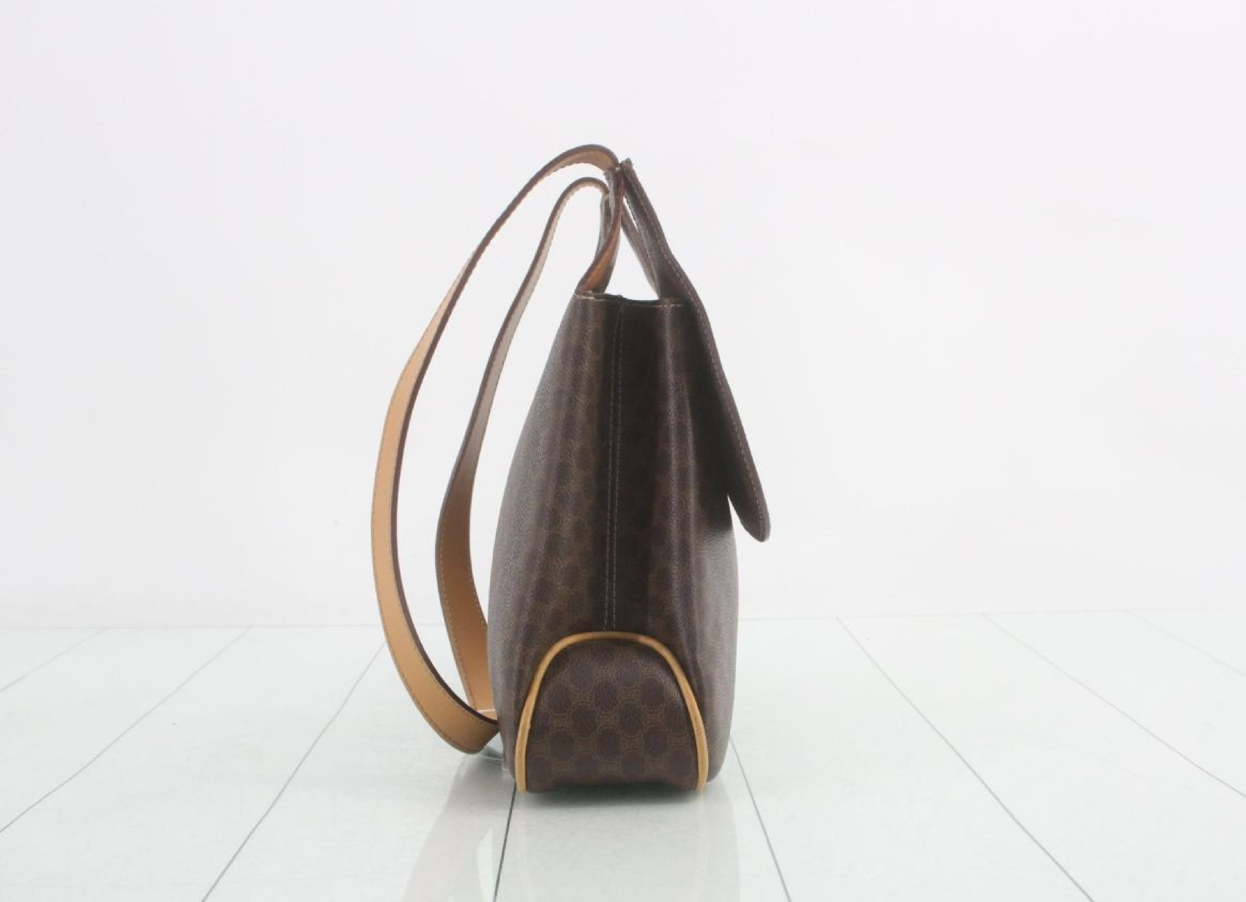 Leather Brown Shoulder Bag — view 4