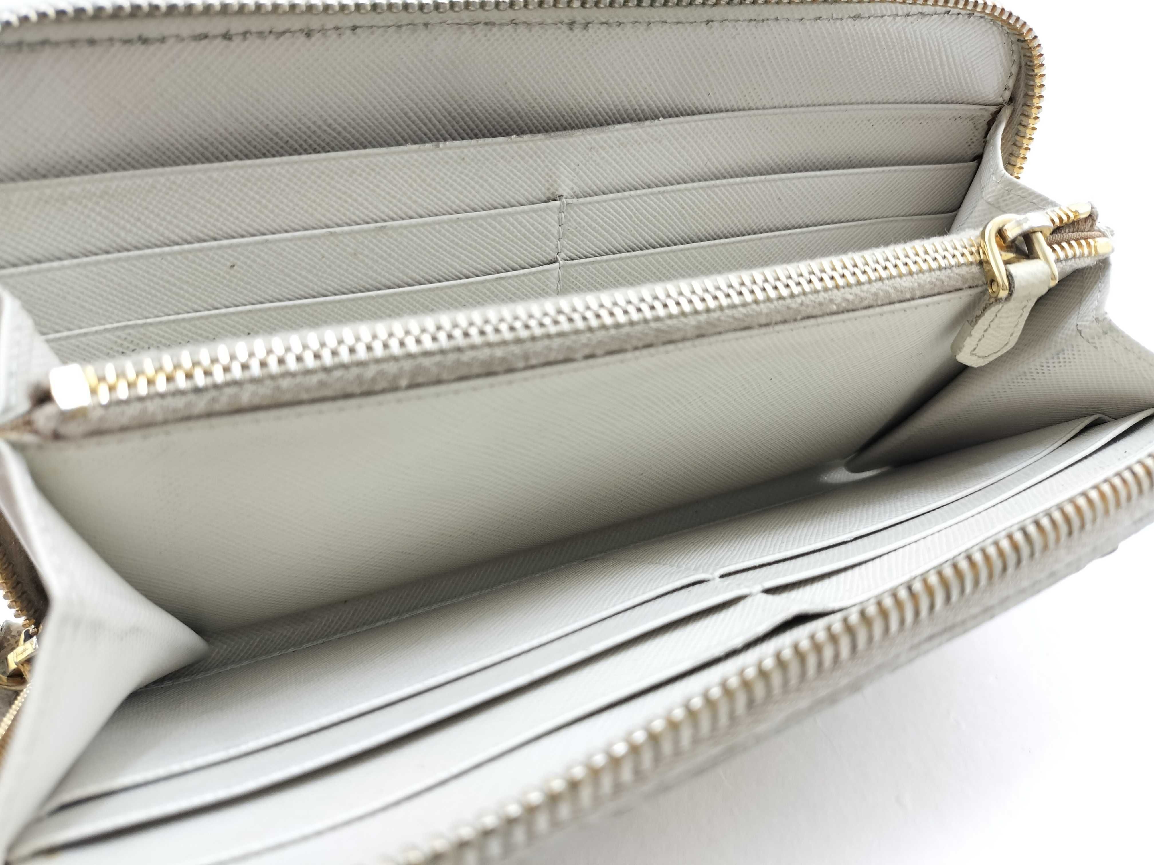 Long Wallet, Round Zipper, Flower Motif, Leather, 1M0506, Beige — view 9