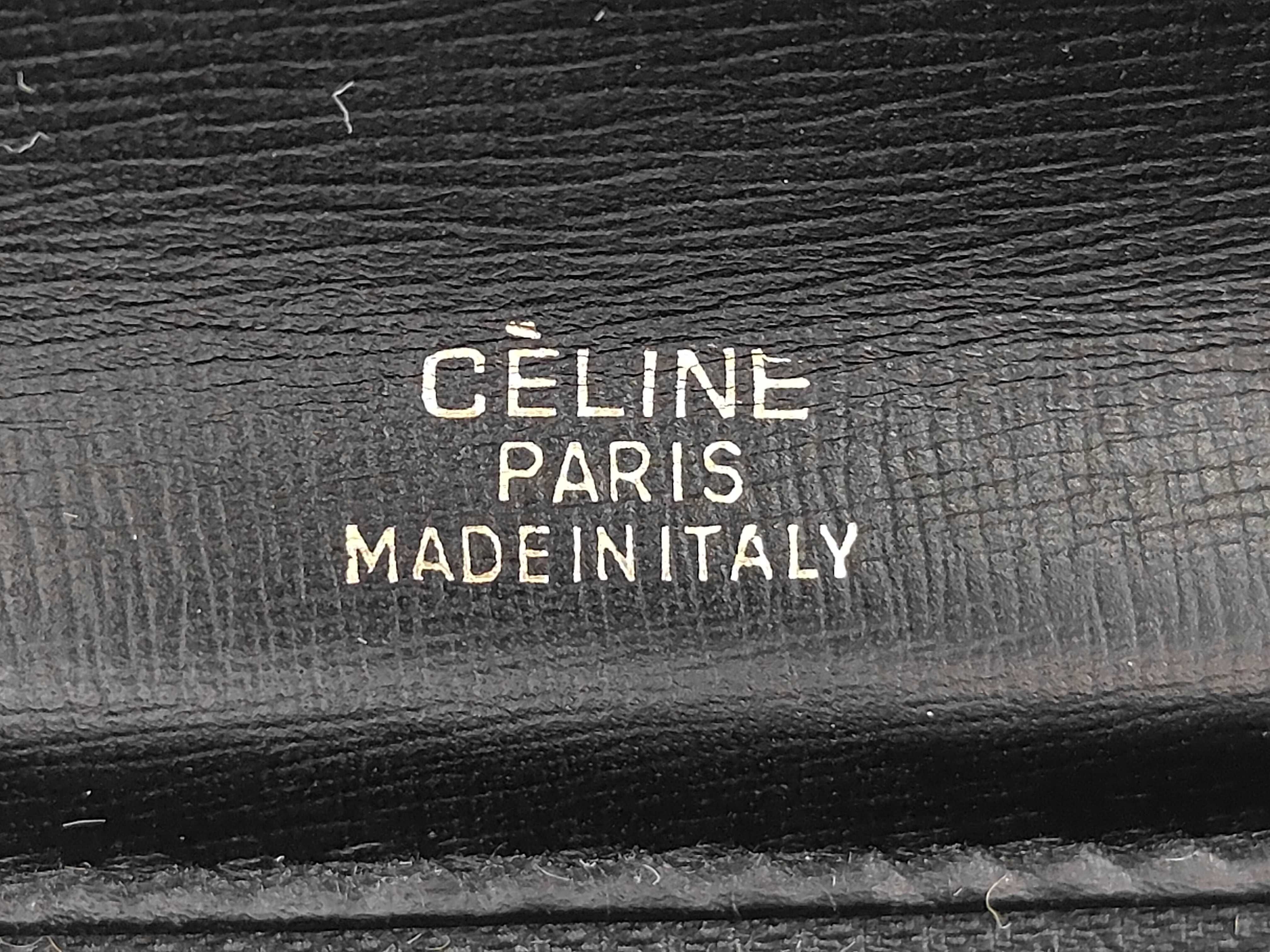 brand bag, box calf leather, carriage hardware, shoulder bag — view 11