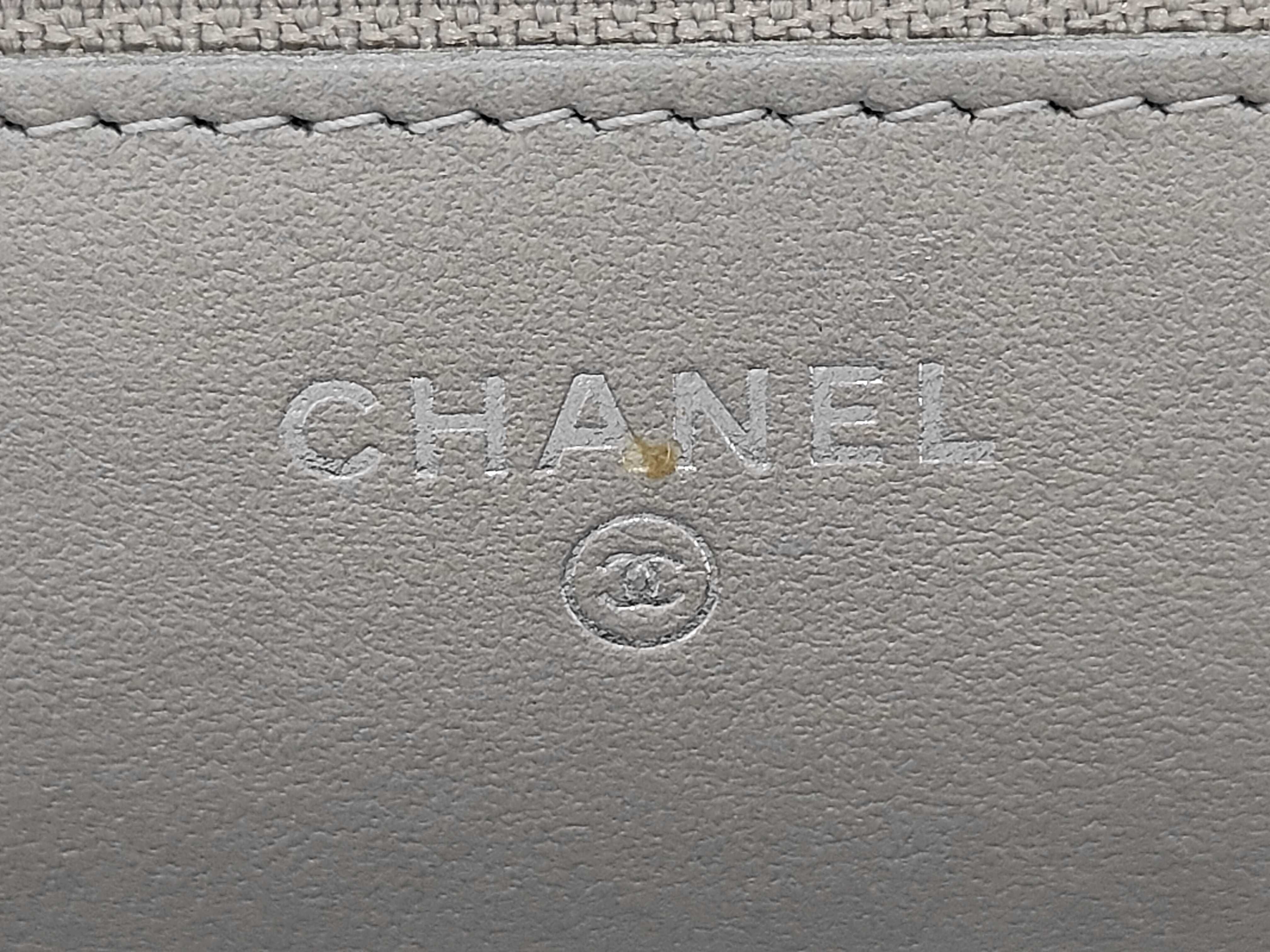 2.55 Reissue Chain Wallet Shoulder Bag — view 10