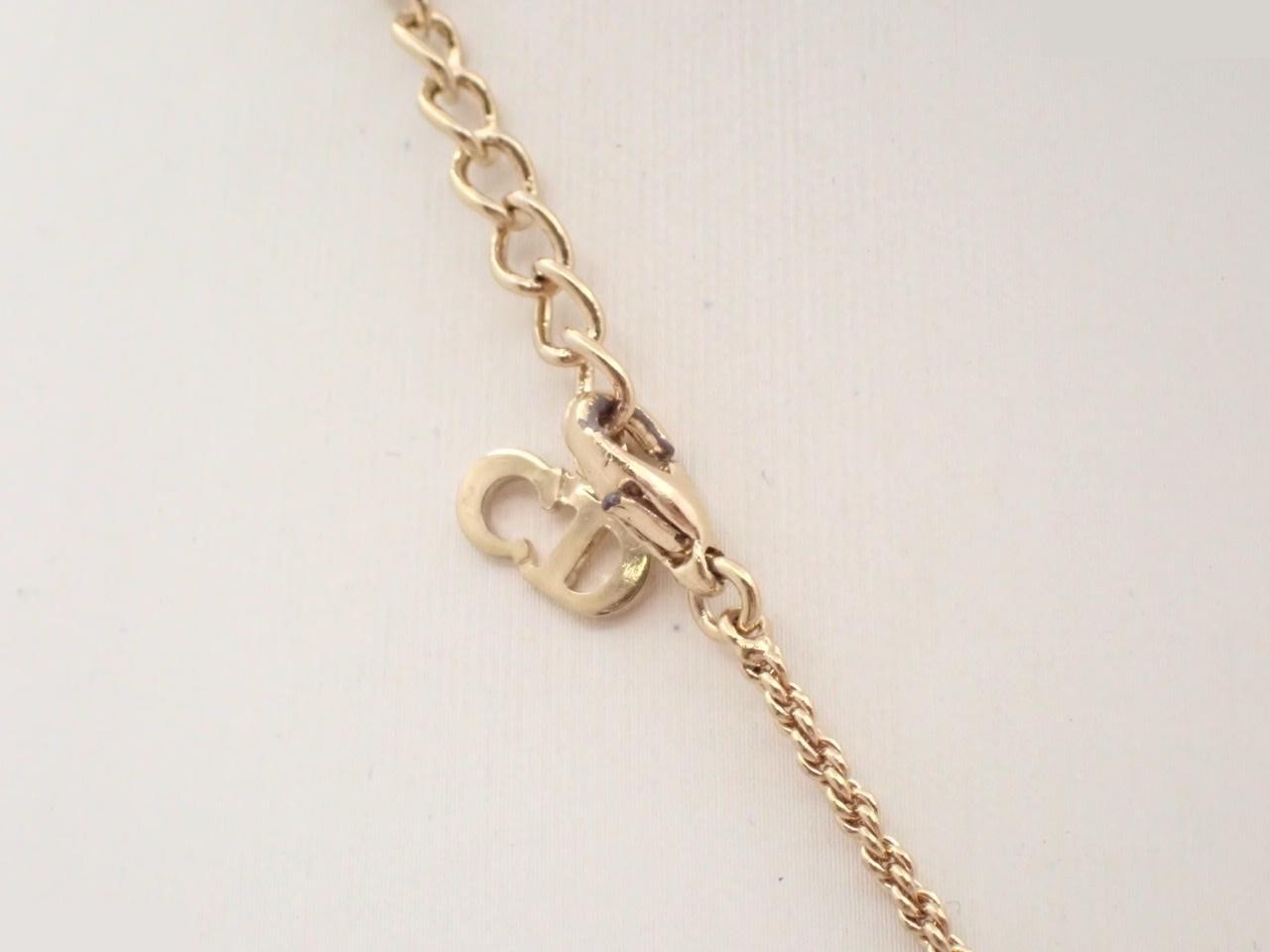 Other lines: Precious metals, necklaces, pendants — view 2