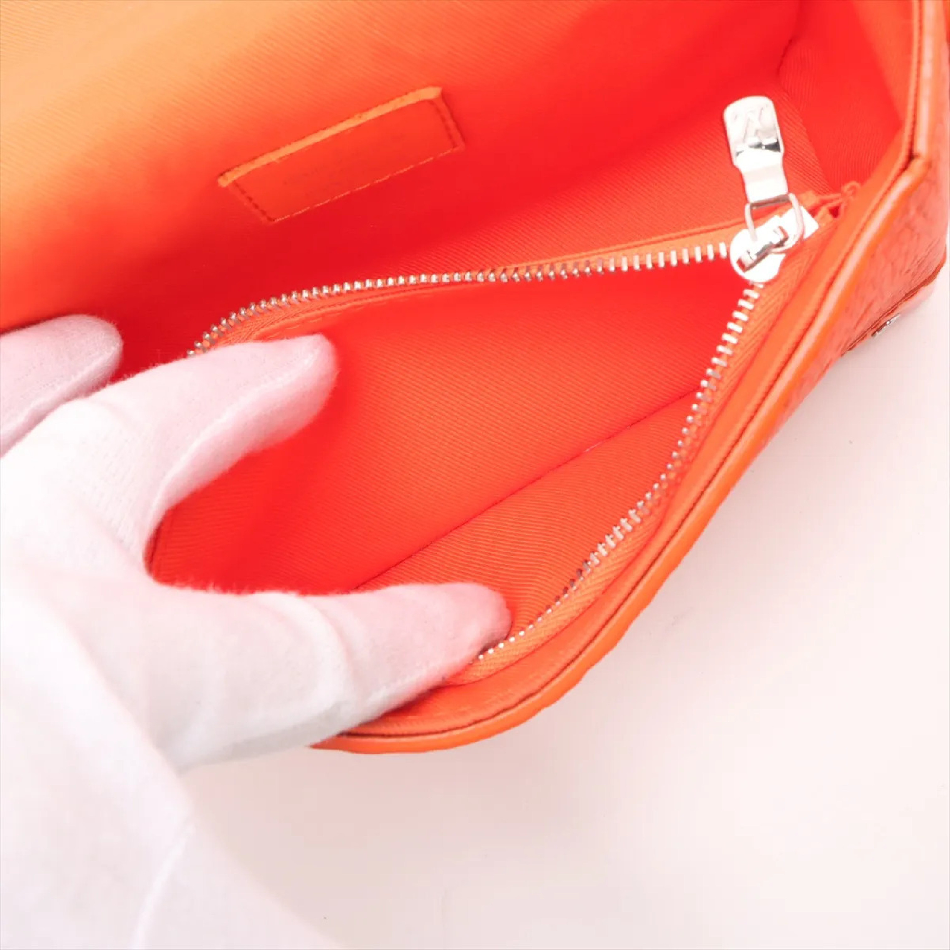 Taurillon Monogram Steamer M82916 Shoulder Bag (RFID detected) — view 7
