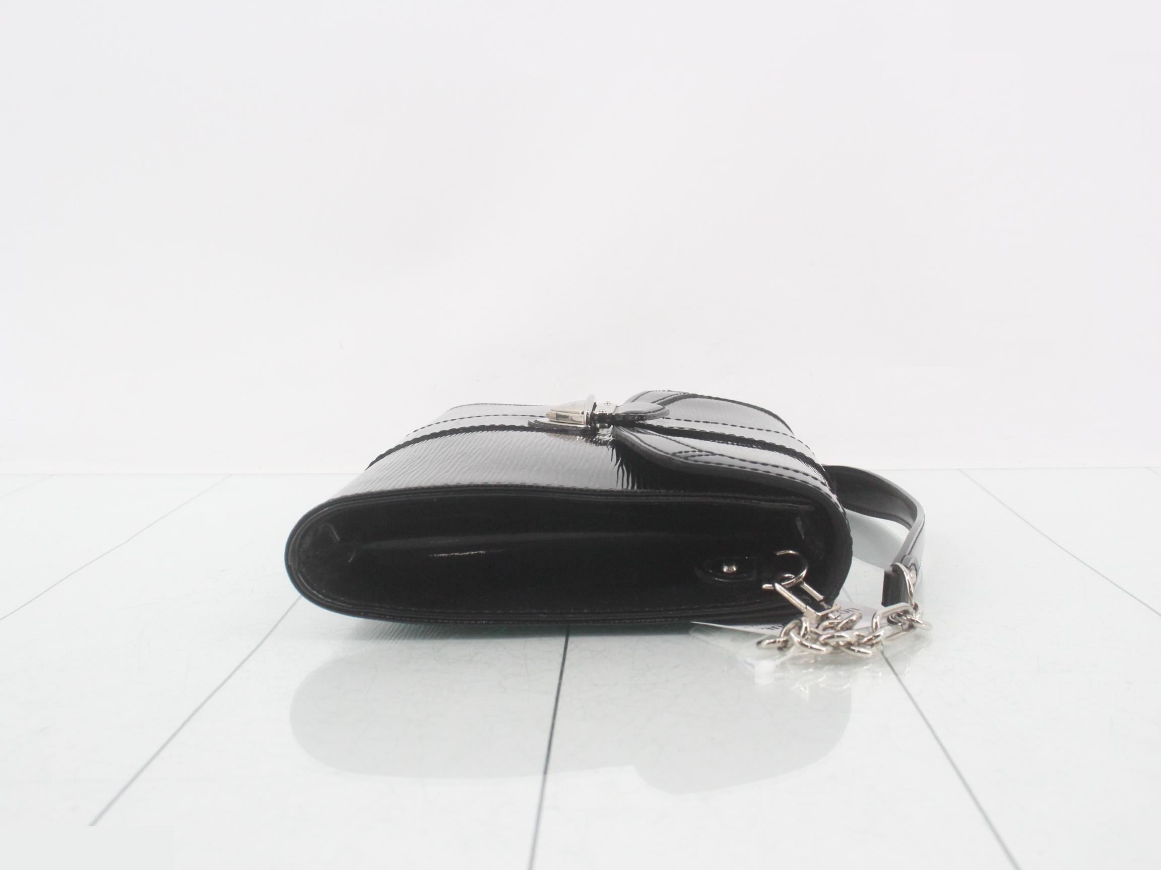 Pochette IENA — view 3