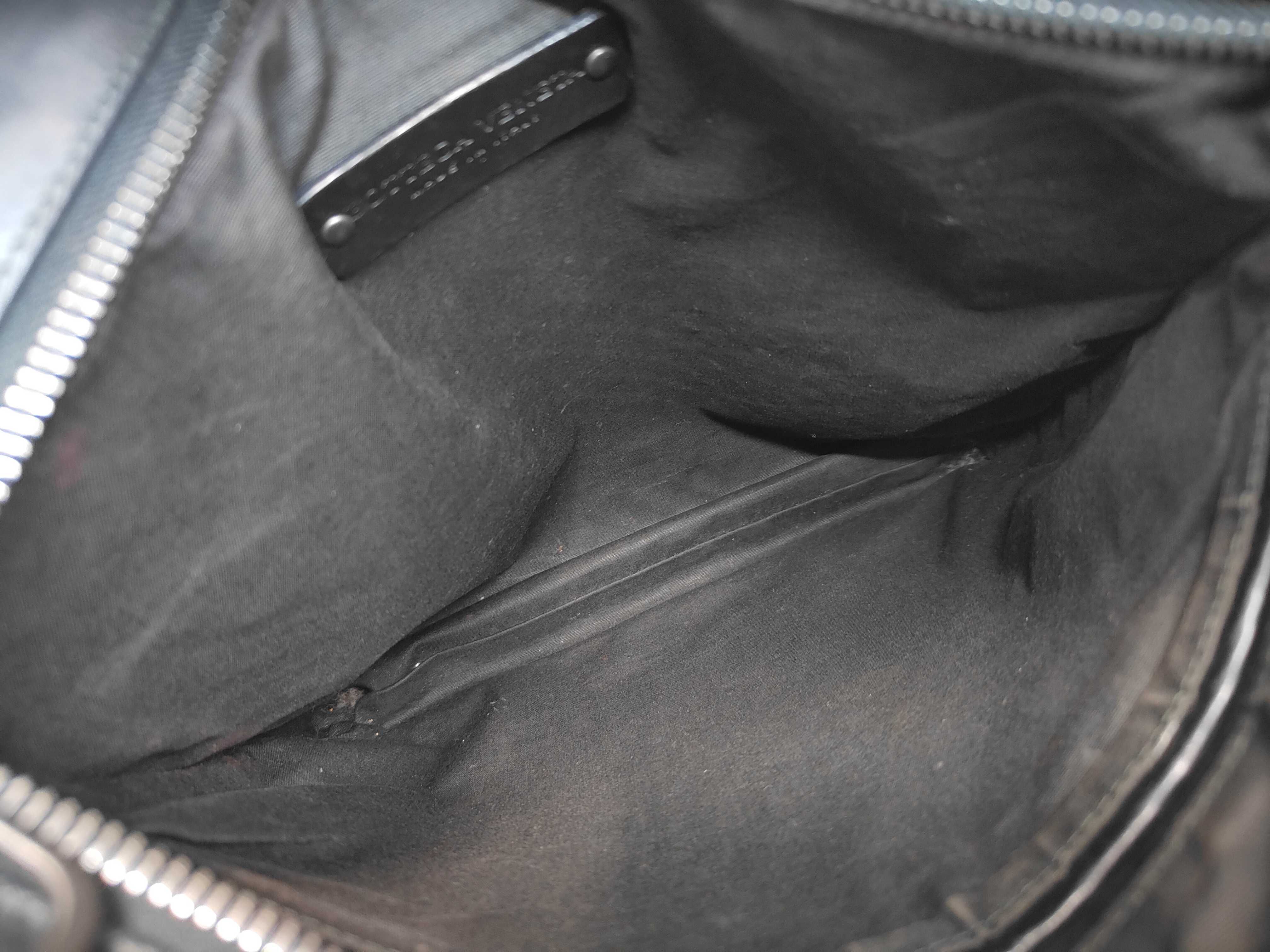 Intrecciato Shoulder Bag, Black — view 8